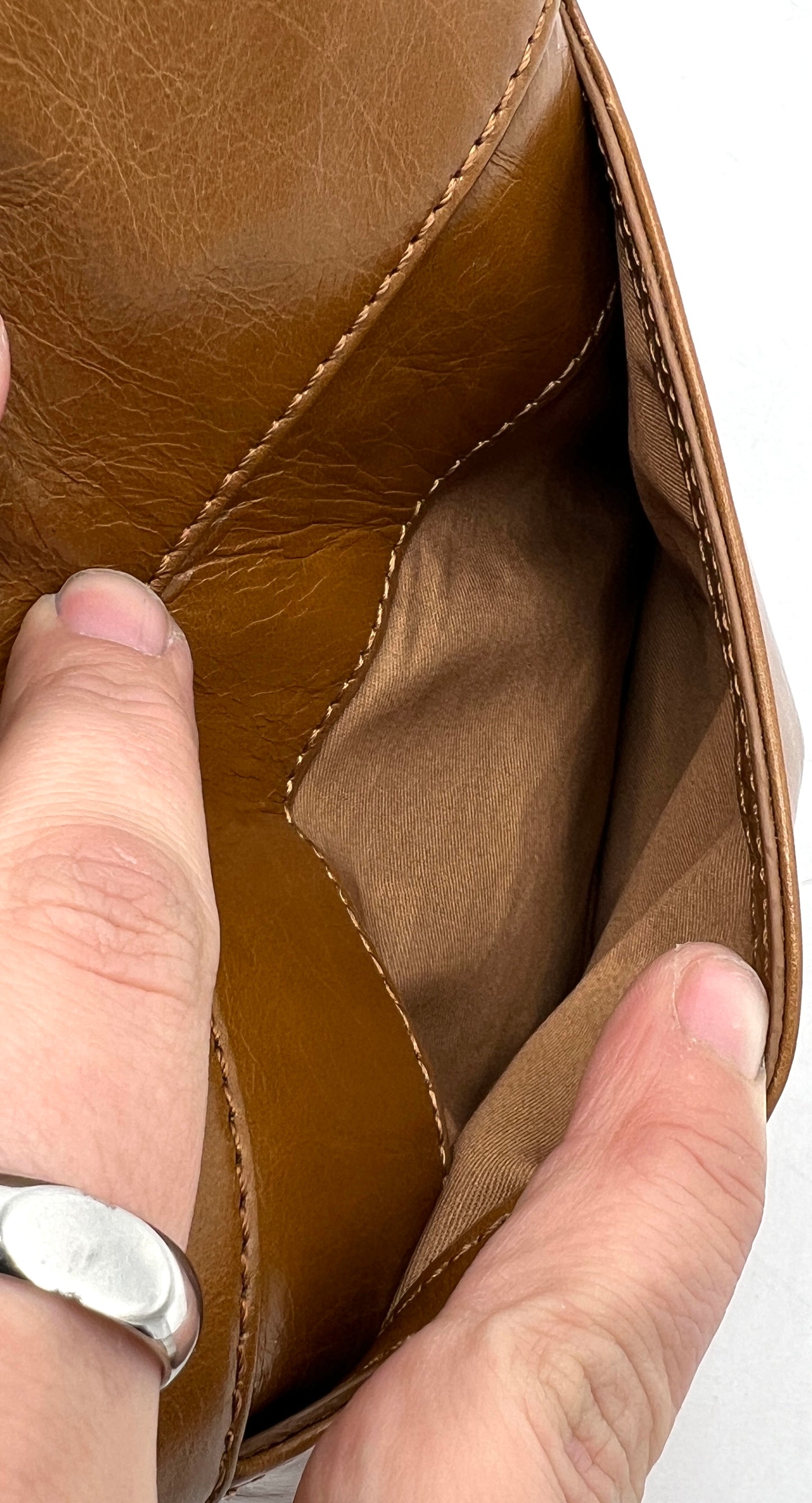 HOBO Reeva Crossbody
