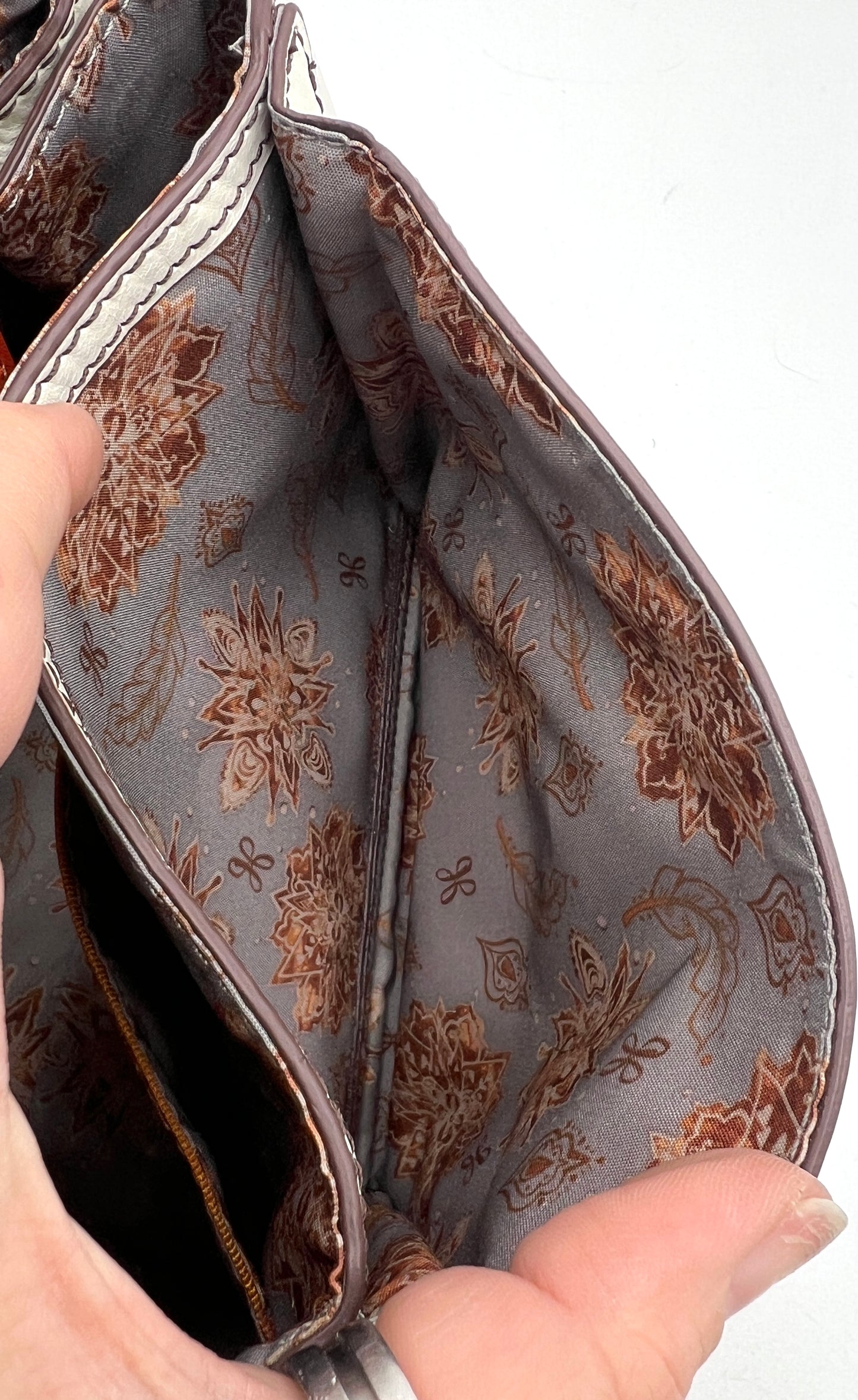 HOBO Meter Crossbody