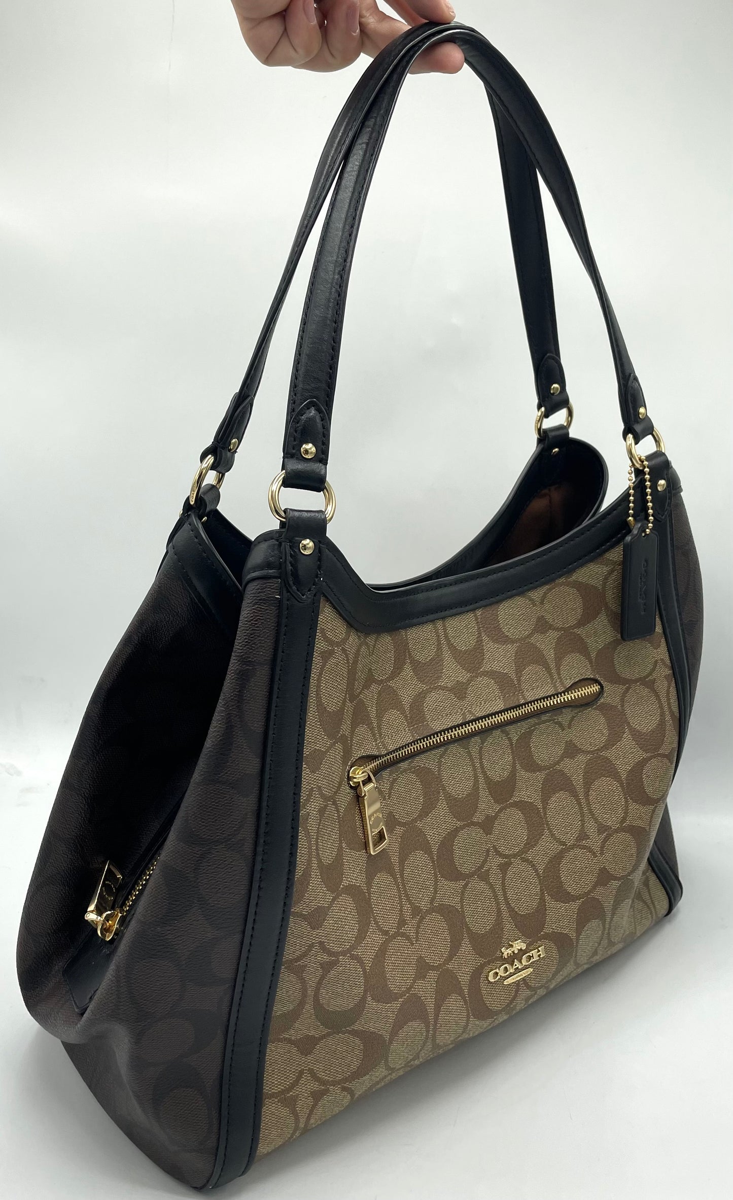 Coach Kristy Shoulder Bag – Signature Block (H2172-C6831)