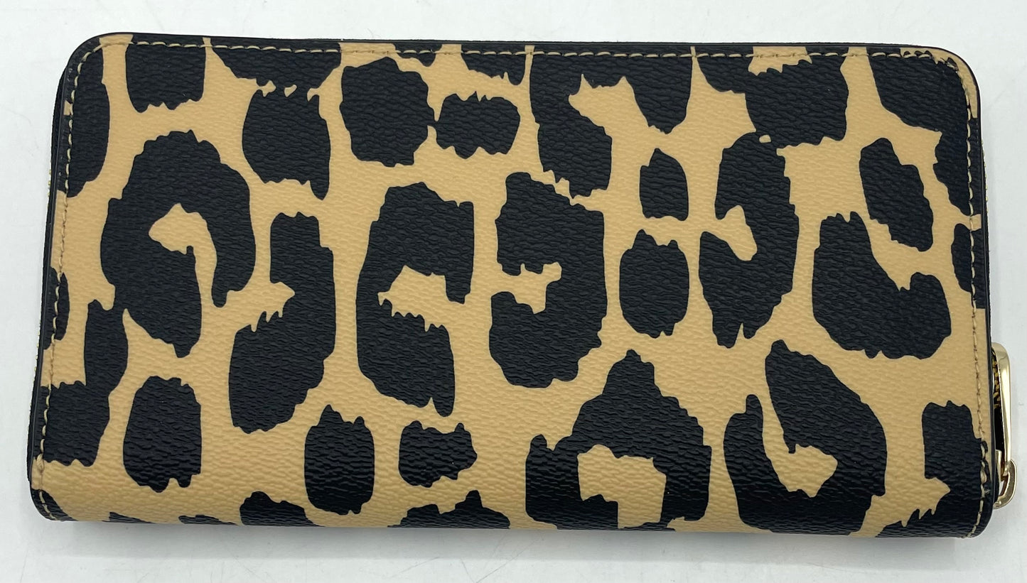 Coach Long Zip Around Wallet – Leopard Print (CR624)