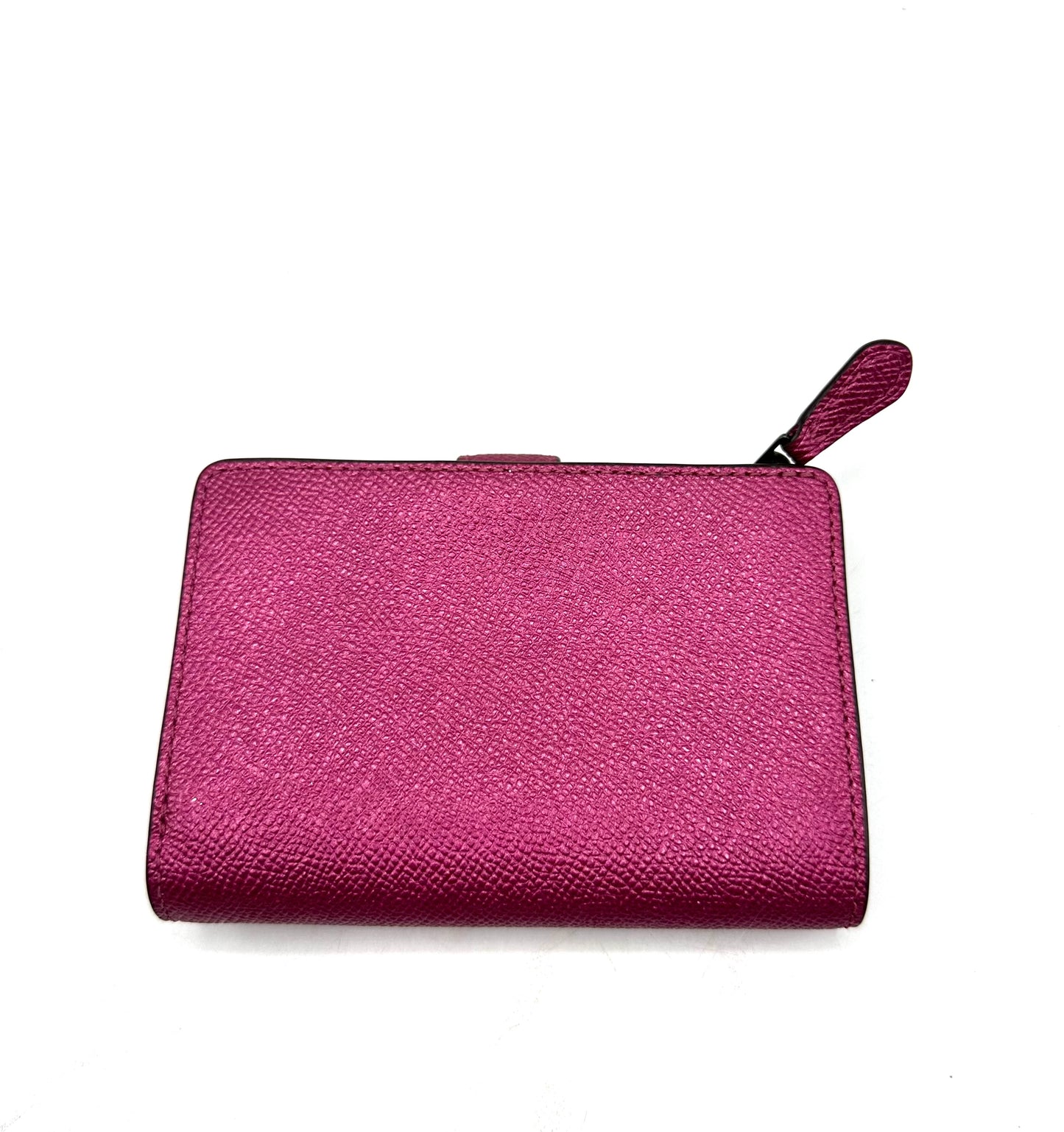 Coach Corner Zip Wallet – Metallic Pink Leather
Color: Metallic Pink