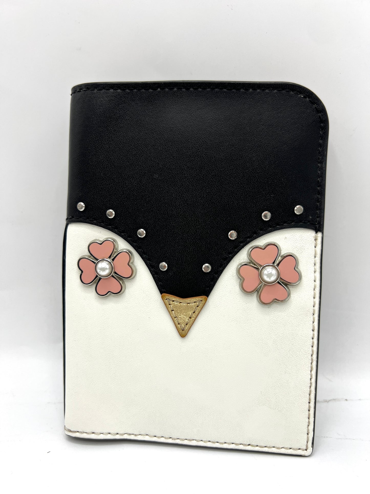 Kate Spade Frosty Penguin Passport Holder – WLRU5750