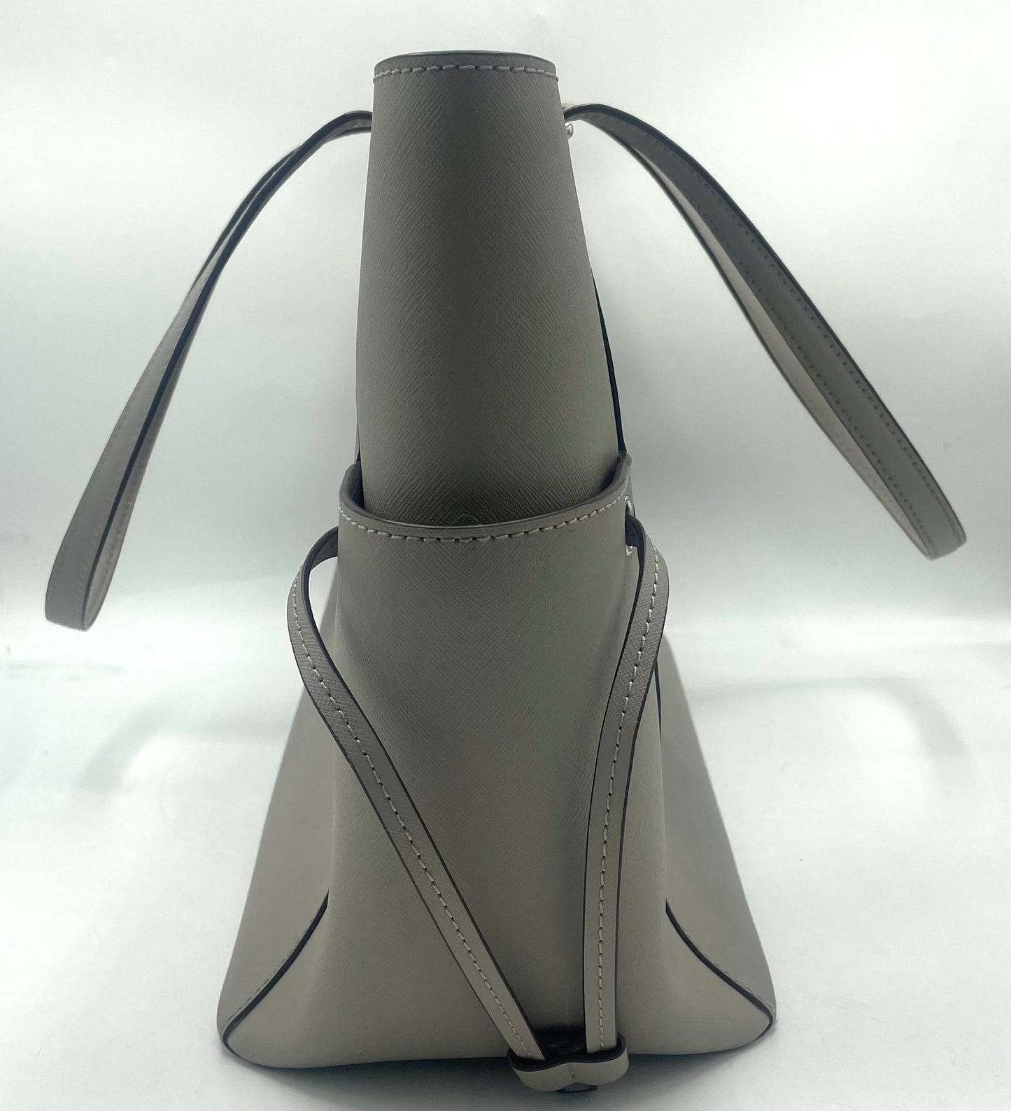 Michael Kors Gilly Large Drawstring Zip Tote