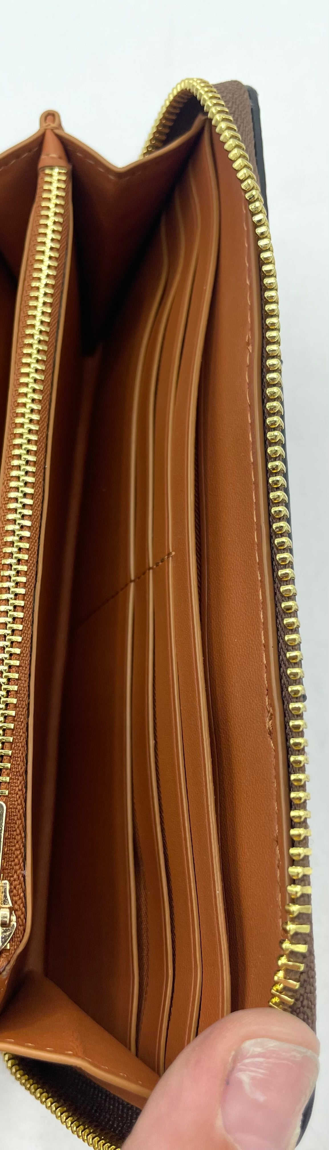 Coach Long Zip Around Wallet – Khaki Signature Canvas with Black Leather Stripe
