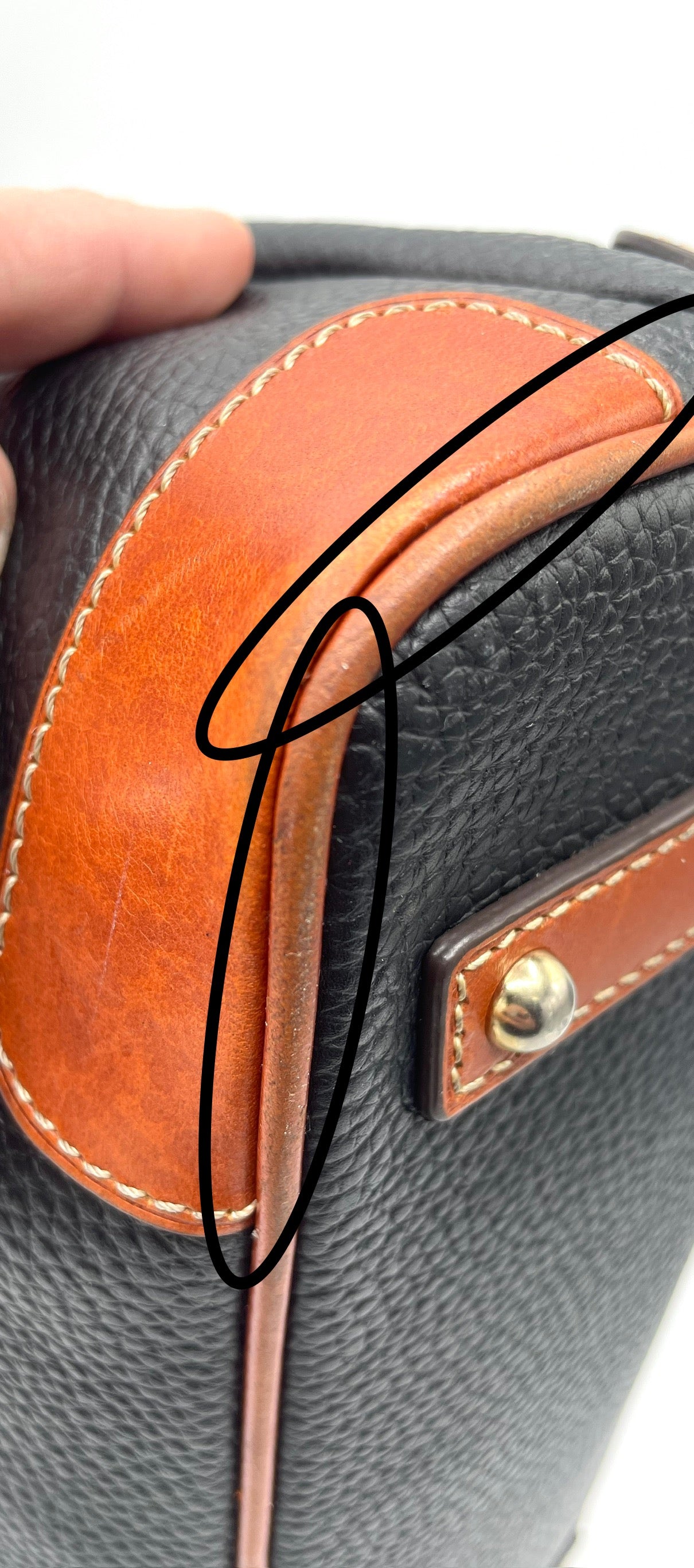 Dooney & Bourke Pebble Grain Hobo