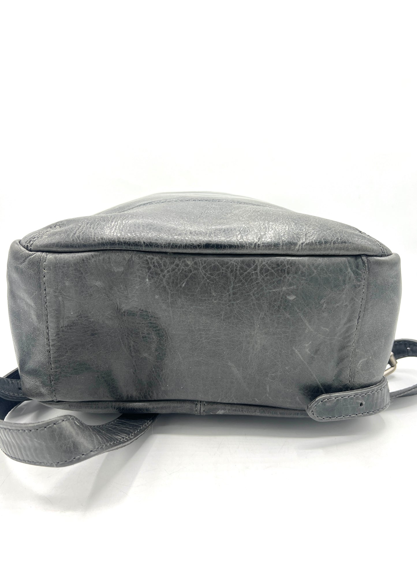 Frye Melissa Medium Leather Backpack – Slate Gray