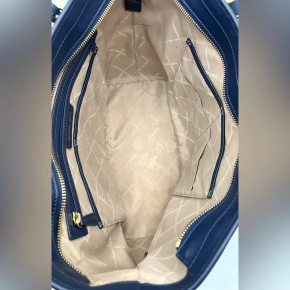 Michael Kors Large Aria Tote