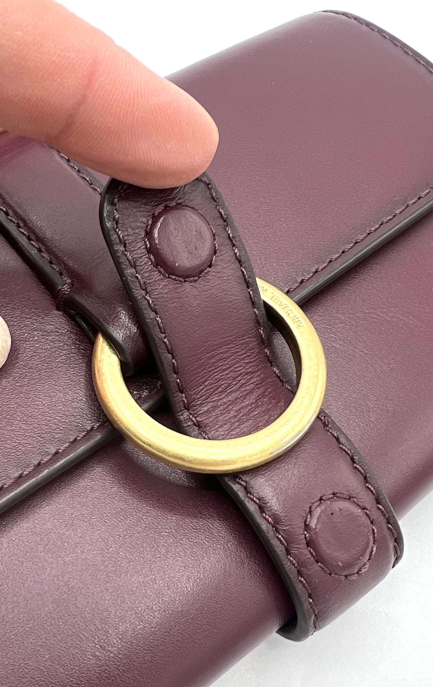 Michael Kors Carryall Wallet