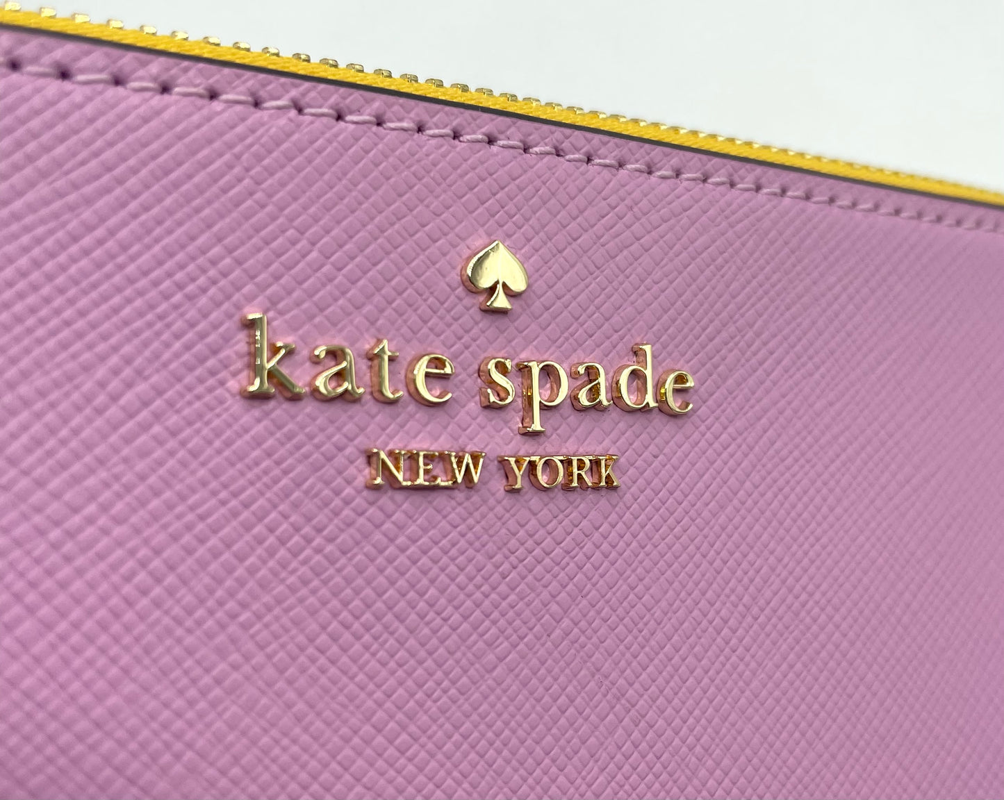 Kate Spade Lucy Medium L Zip Wristlet NWT