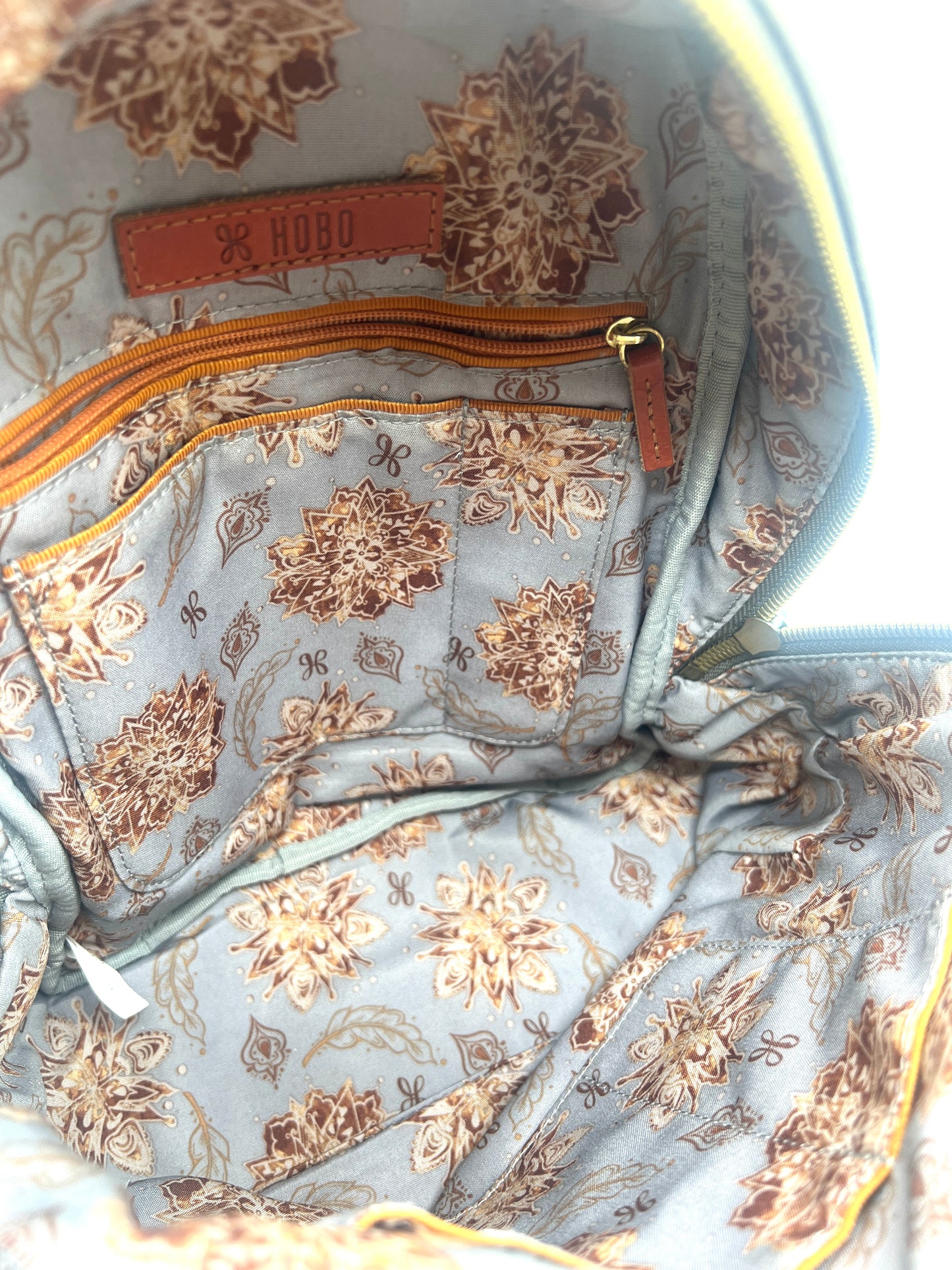 HOBO Cliff Leather Backpack – Taupe Gray