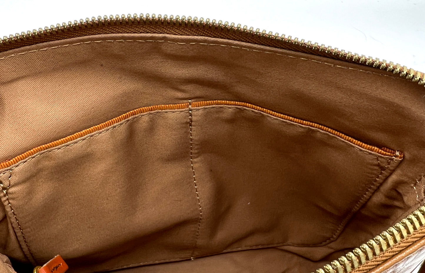 HOBO Reeva Crossbody