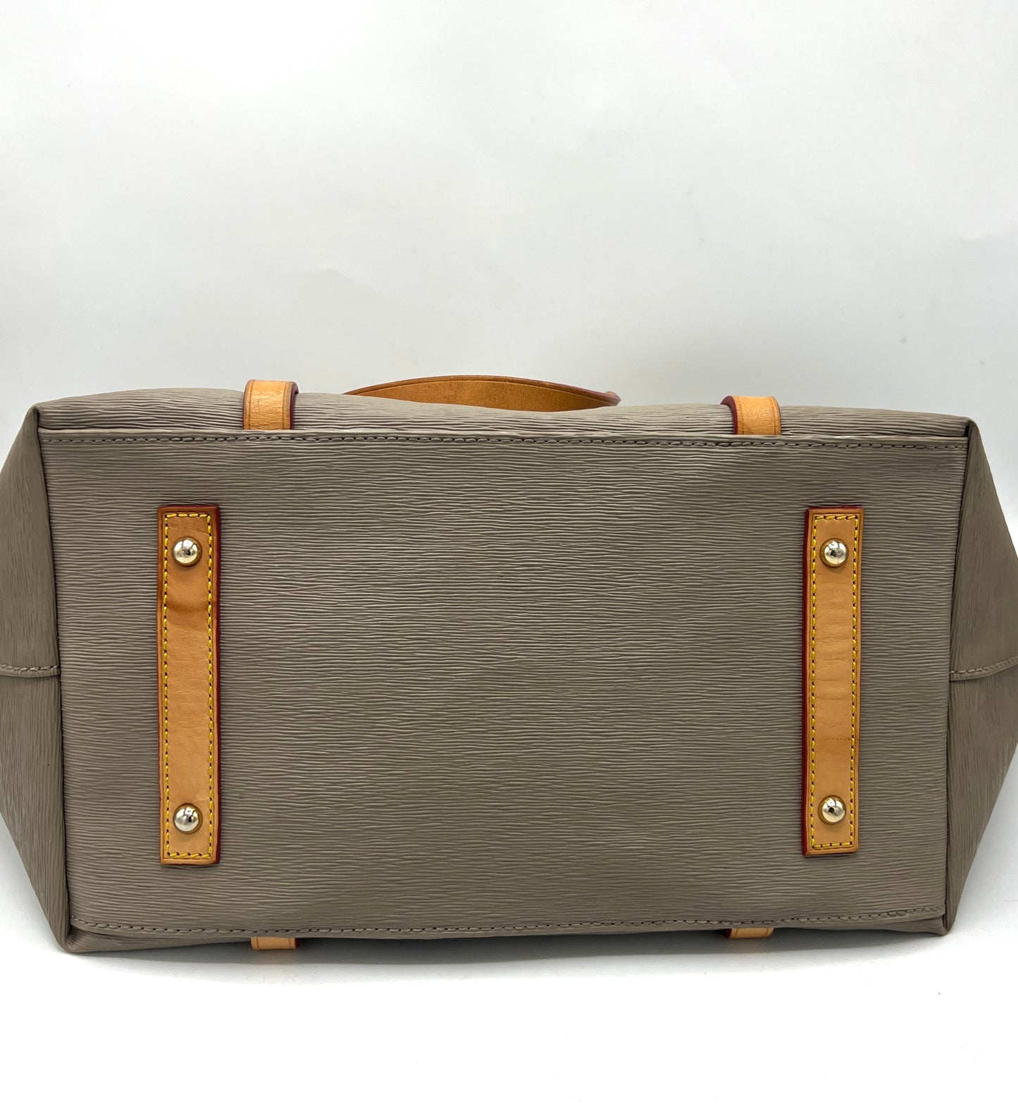 Dooney & Bourke East West Shopper Tote – Taupe Saffiano Leather with Vachetta Handles