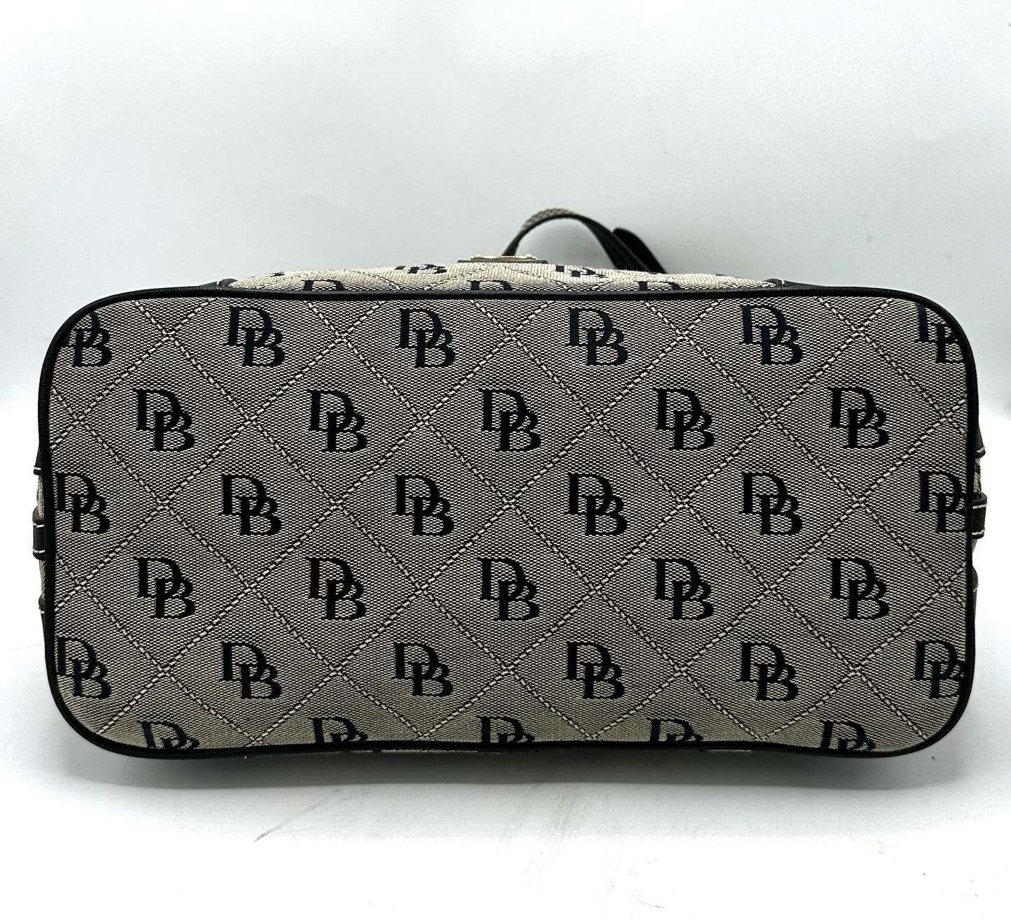 Dooney & Bourke Signature Erica Hobo – Grey with Black Monogram