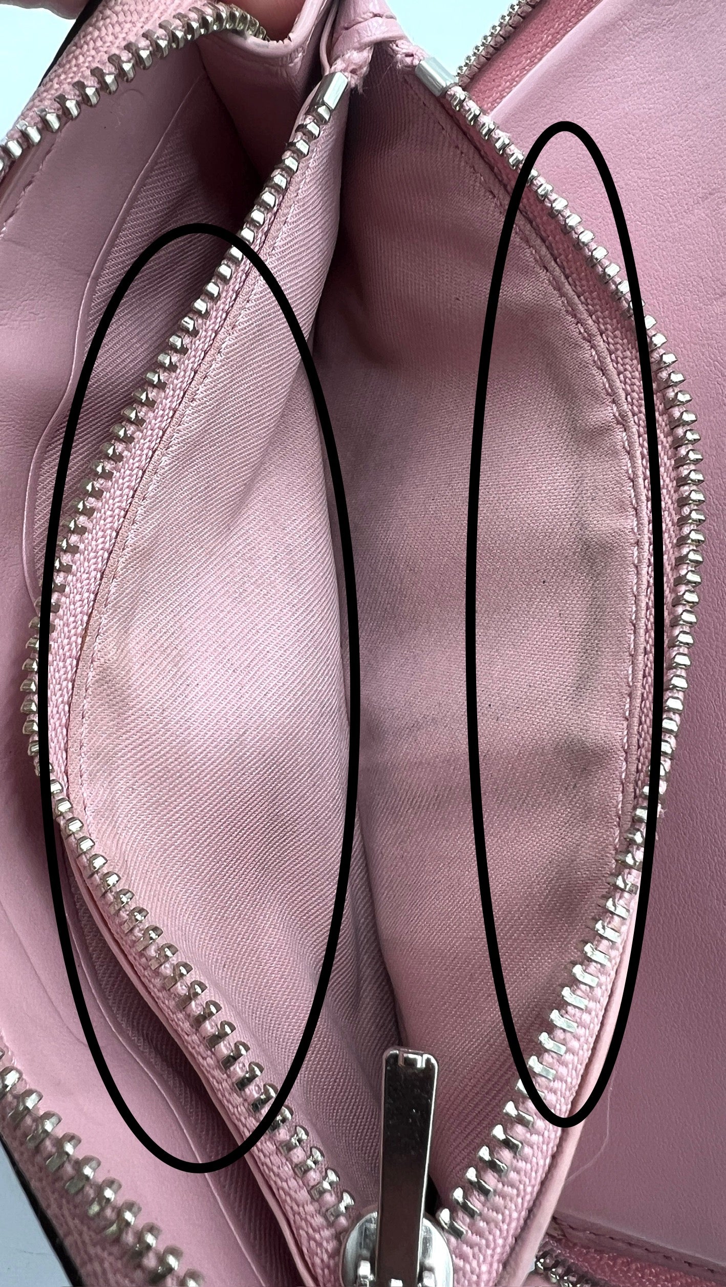 Coach Signature Zip Around Wallet
