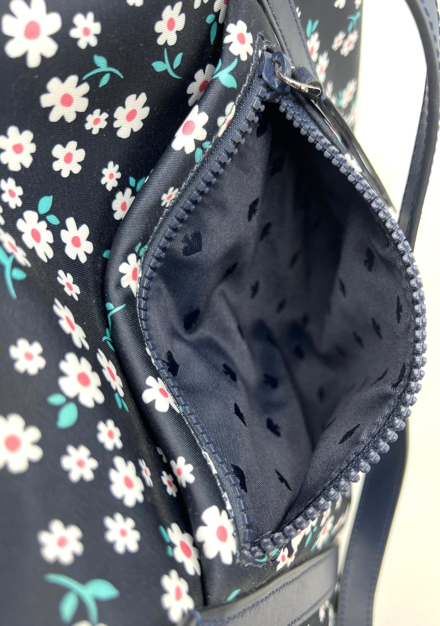 Kate Spade Jae Weekender Tote