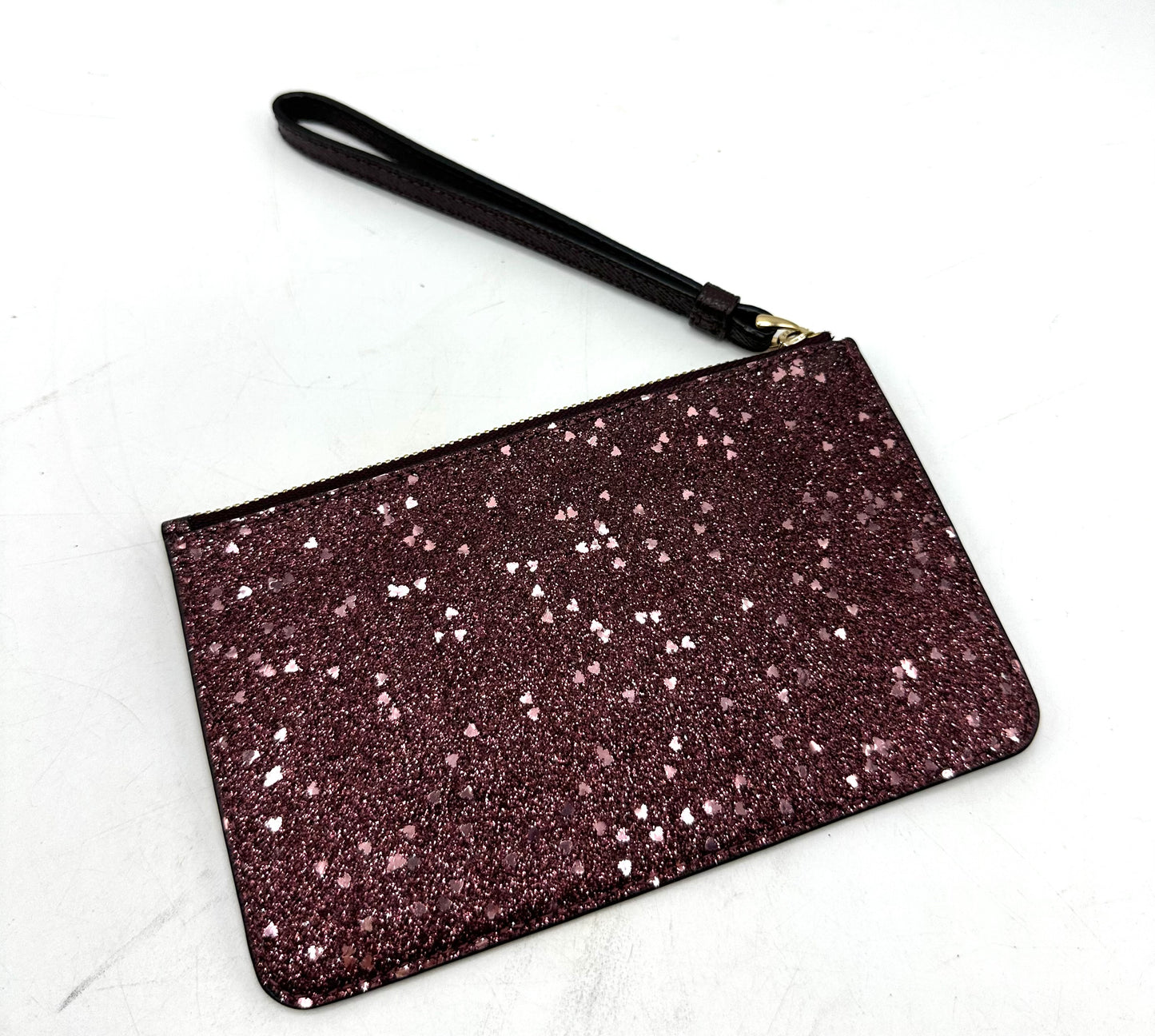 Coach Glitter Heart Wristlet – Burgundy