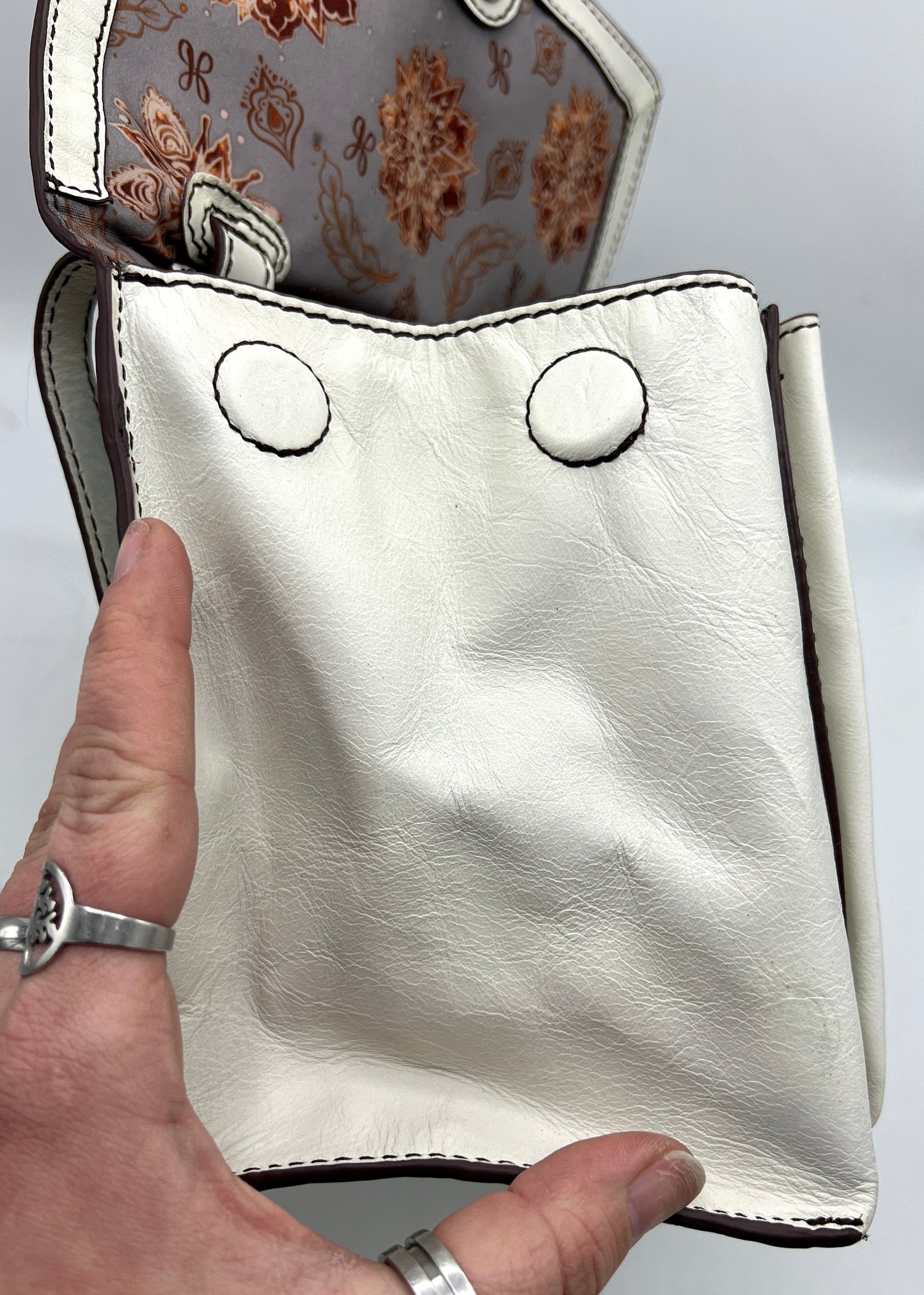 HOBO Meter Crossbody