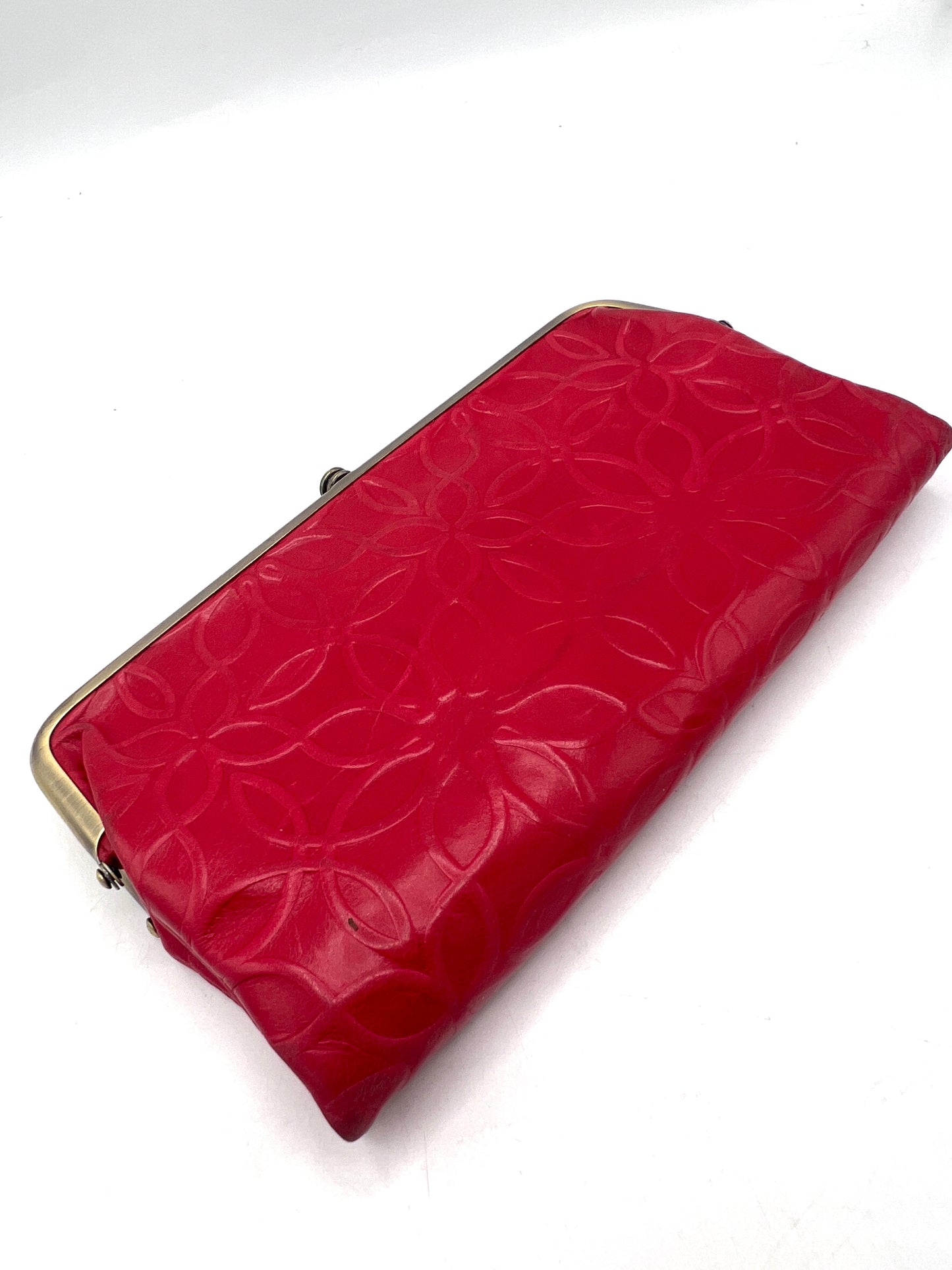 HOBO Lauren Clutch Wallet – Grenadine
