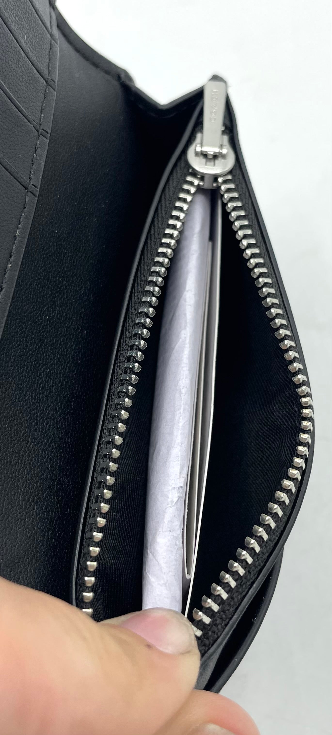 Coach Essential Slim Card Case with Rivets – Black Leather with Silver Hardware