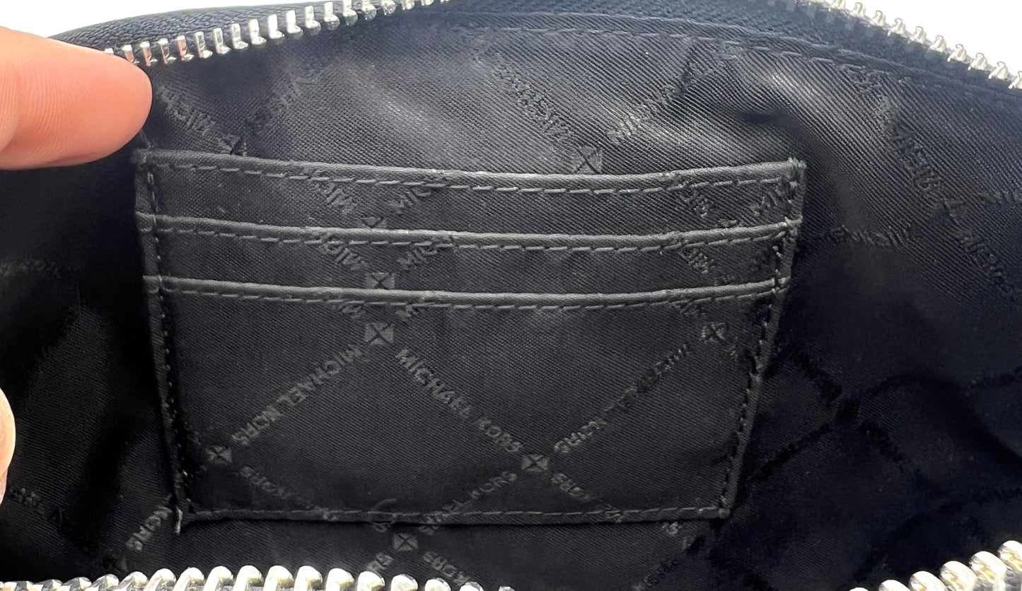 Michael Kors Jet Set Medium Pouchette Crossbody