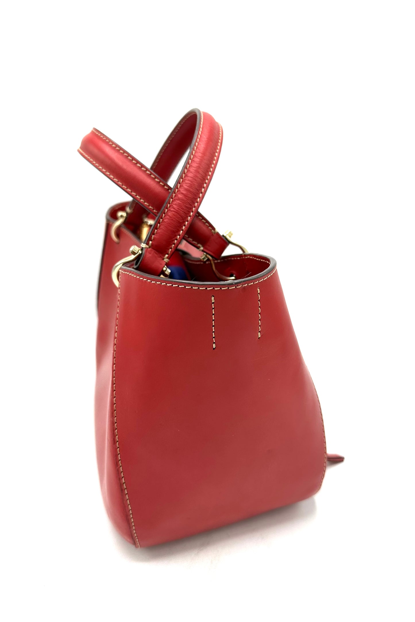 Dooney & Bourke Alto Small Camilla – Red Smooth Leather
