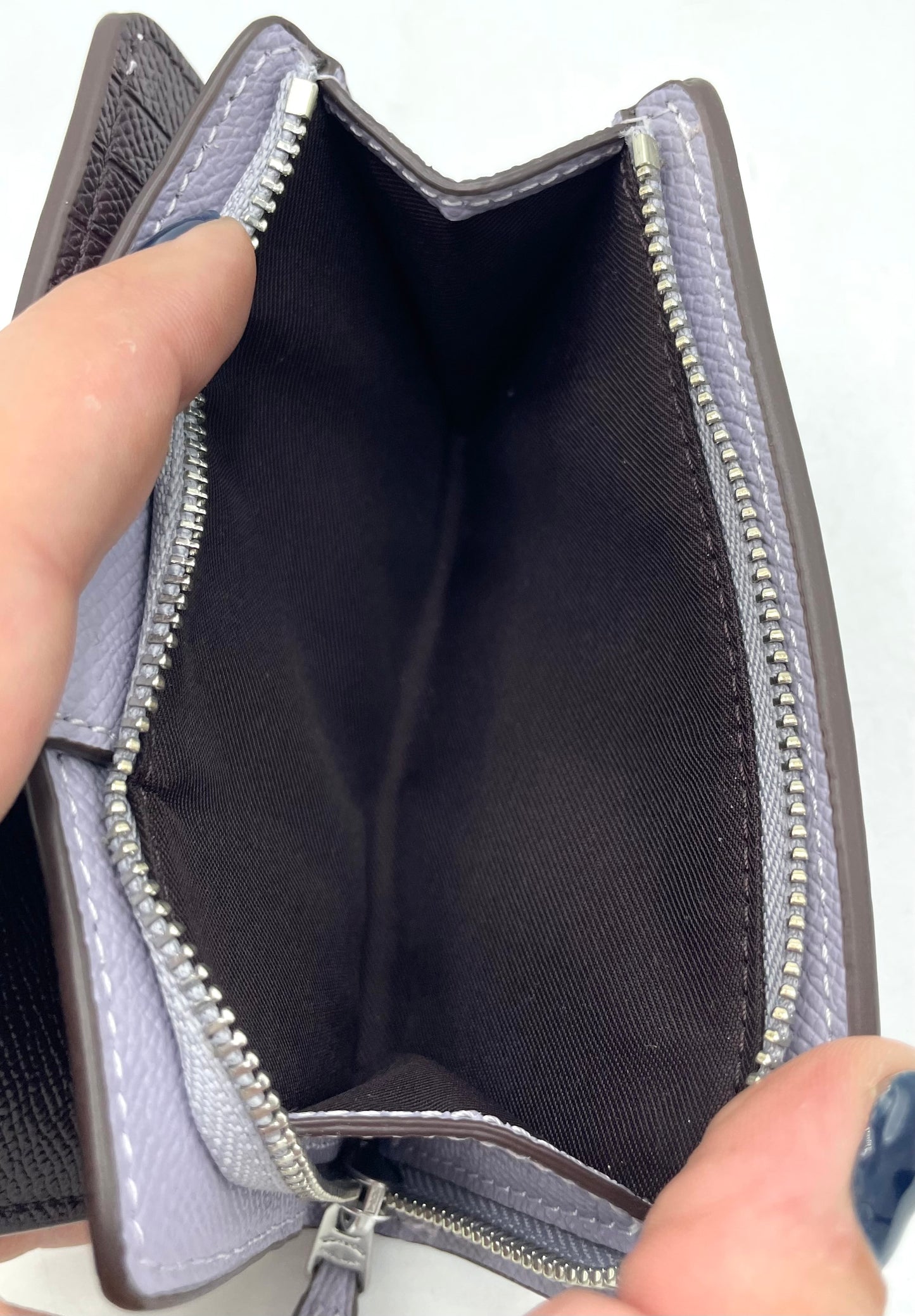 Coach Medium Corner Zip Wallet
