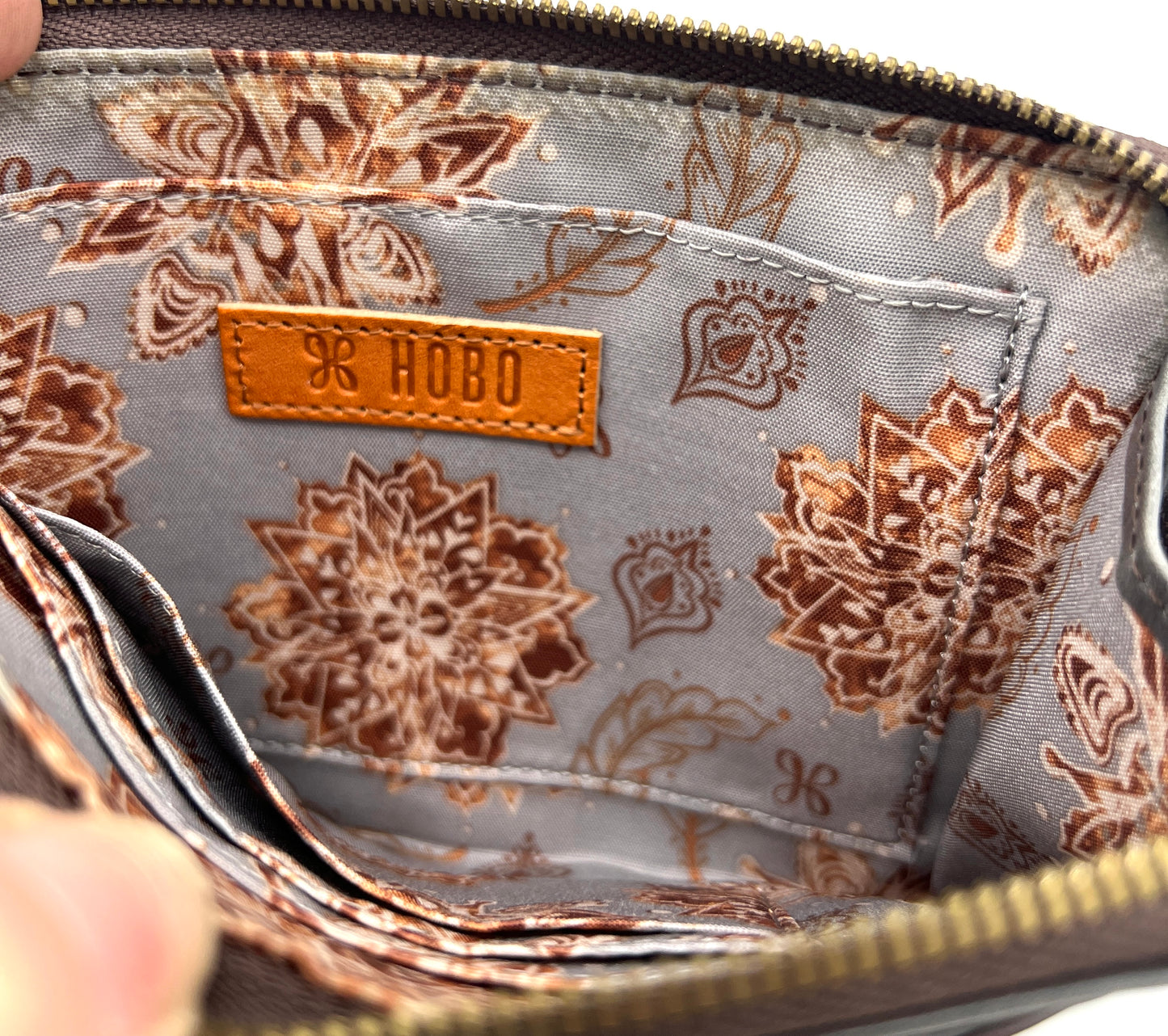 HOBO Moxie Crossbody
