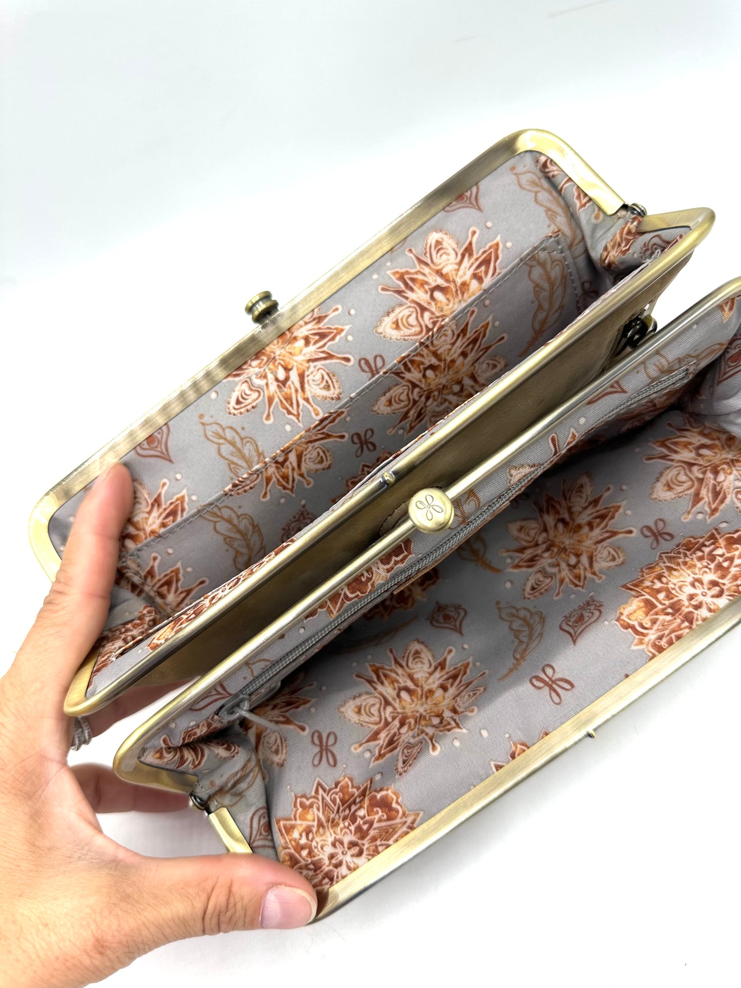HOBO Lauren Wallet – Limited Edition Stardust