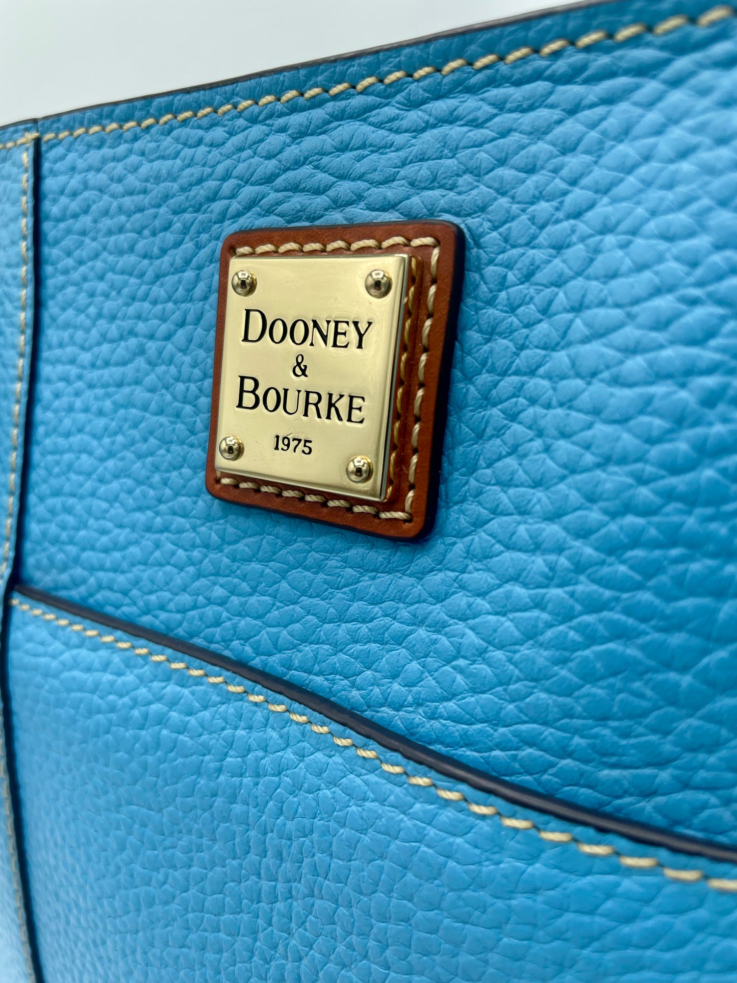 Dooney & Bourke Pebble Grain Small Lexington Tote – Caribbean Blue
