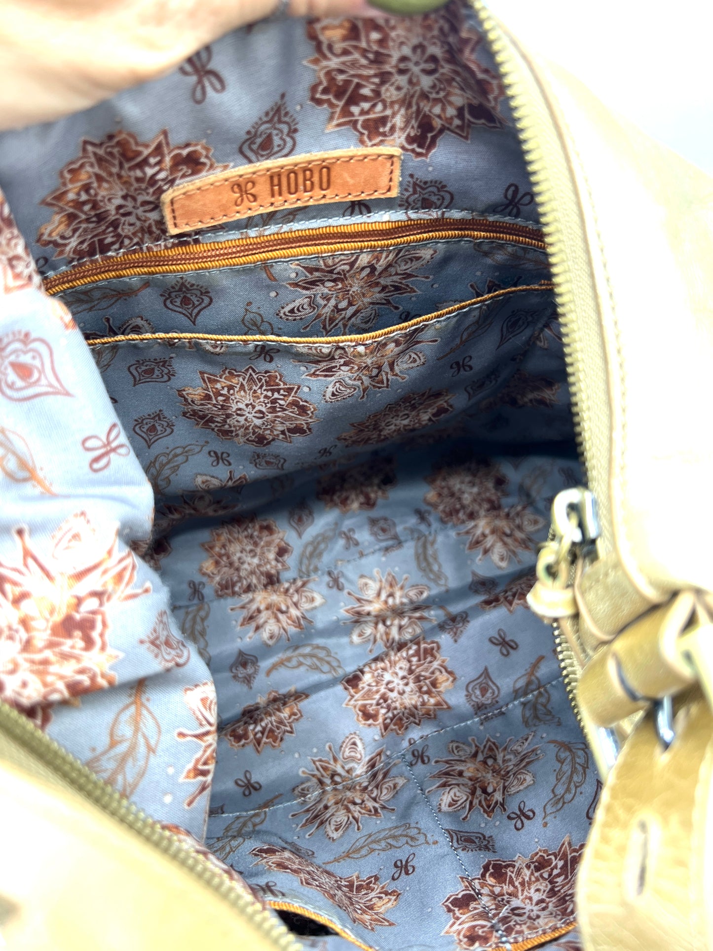 HOBO Marley Cameo Crossbody – Gold Metallic Leather