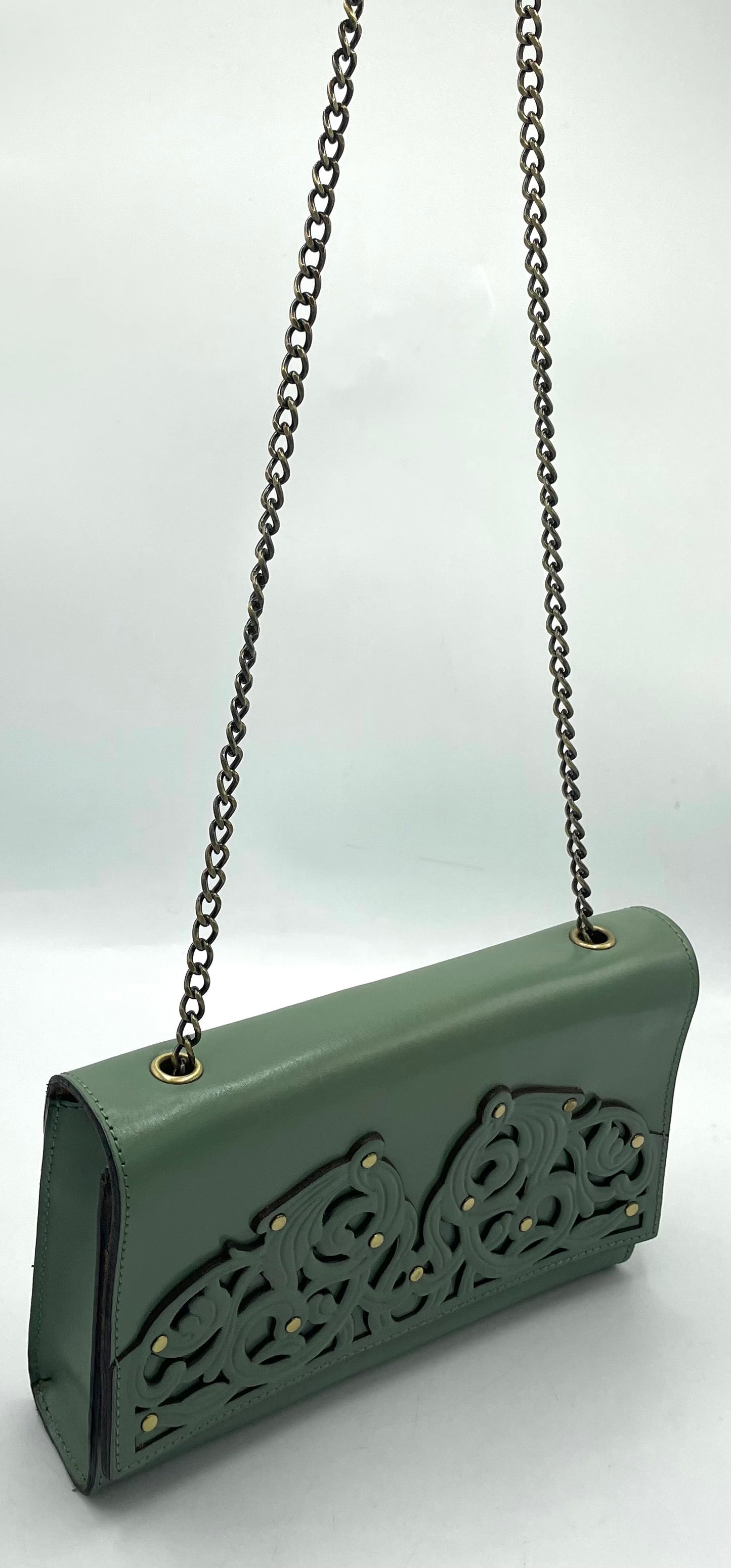 Patricia Nash Giada Filigree Chain Crossbody – Burnished Gold