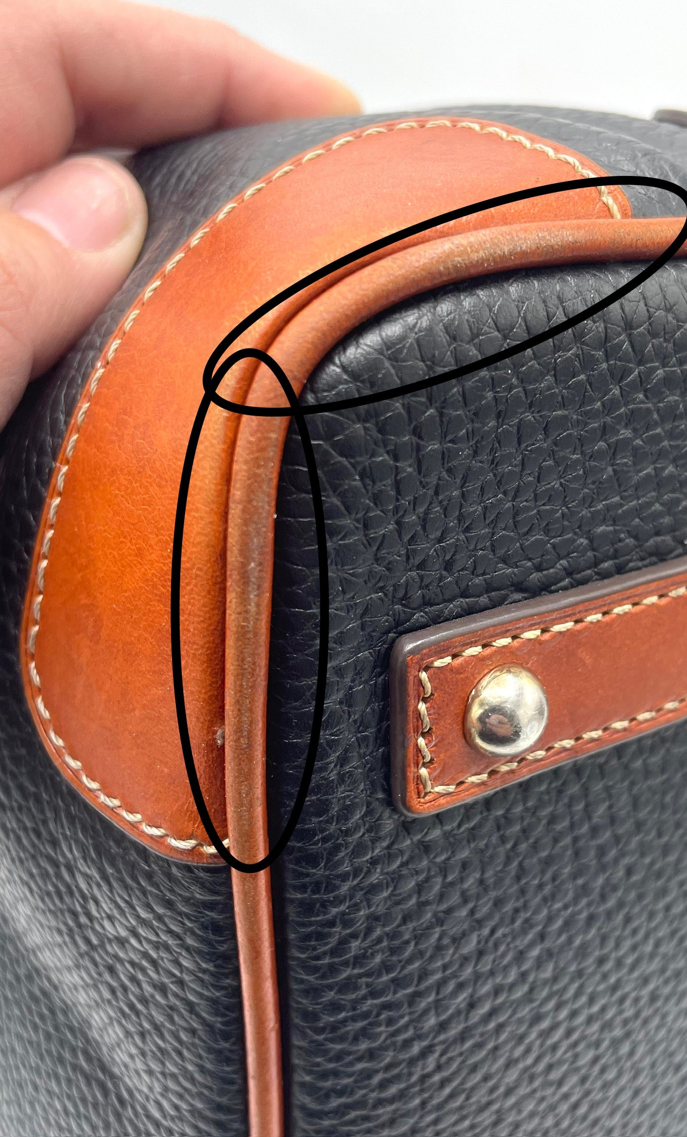 Dooney & Bourke Pebble Grain Hobo