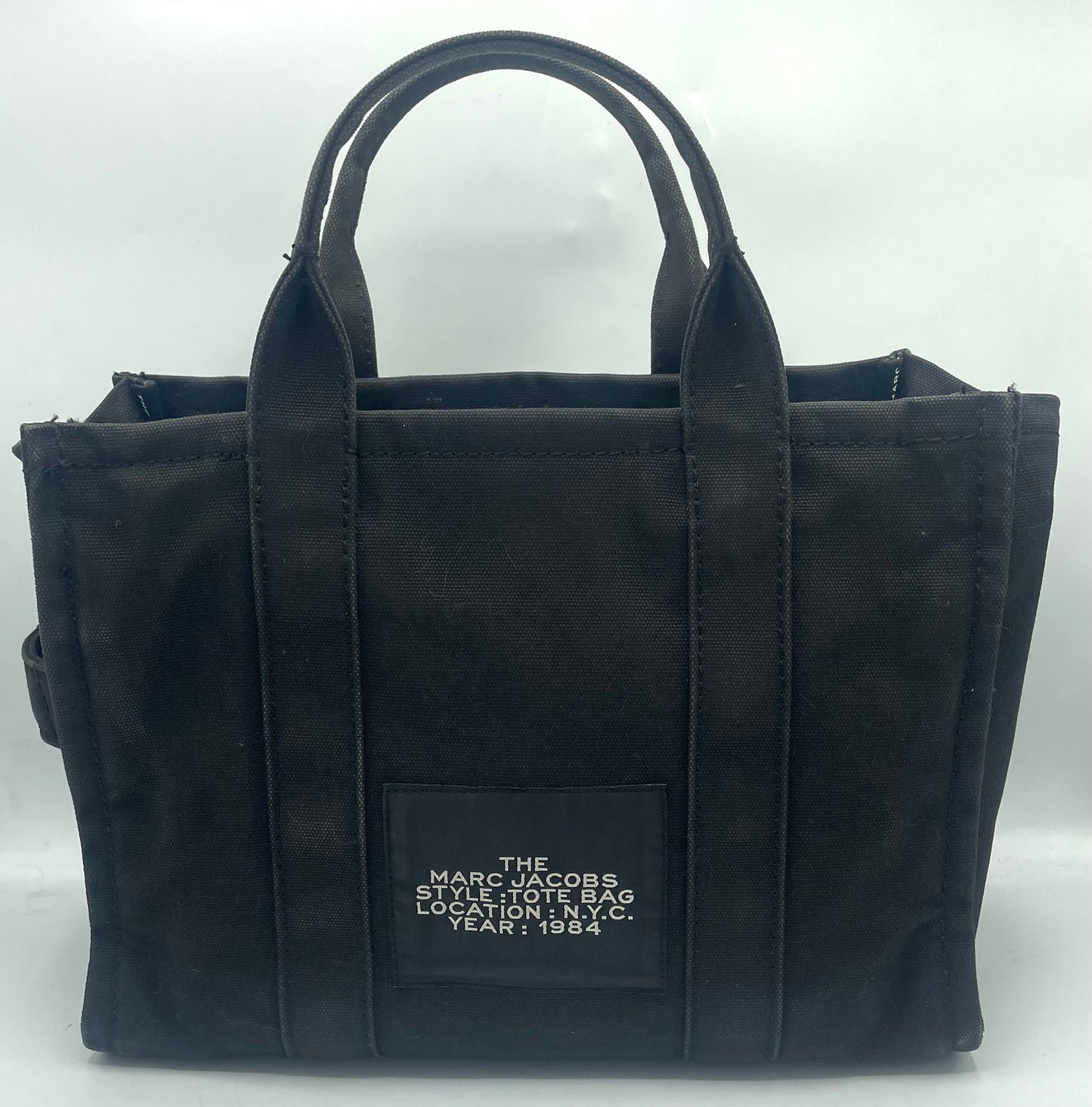Marc Jacobs The Tote Bag * Medium
