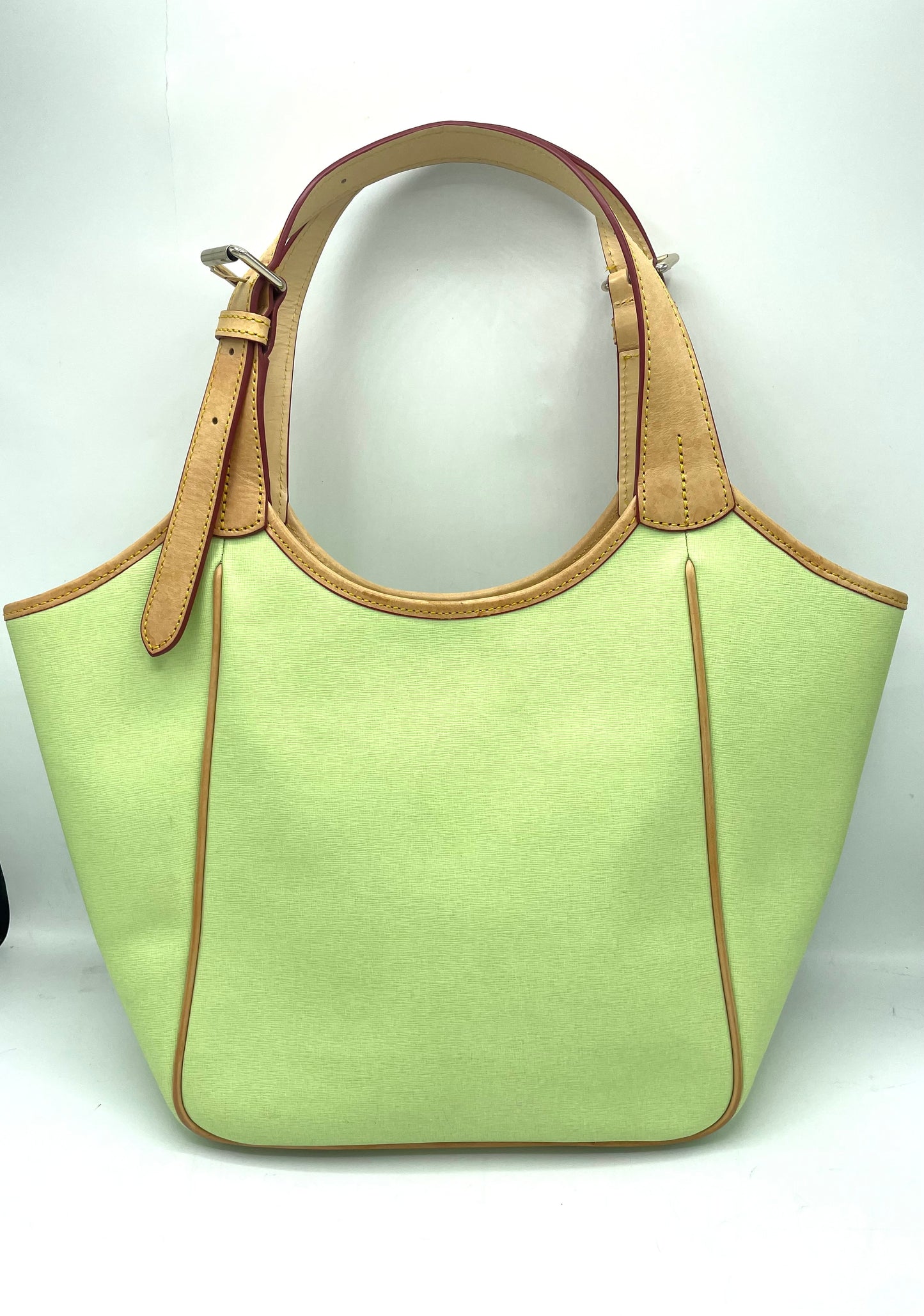 Dooney & Bourke Maddie Tote – Saffiano Leather in Bright Green