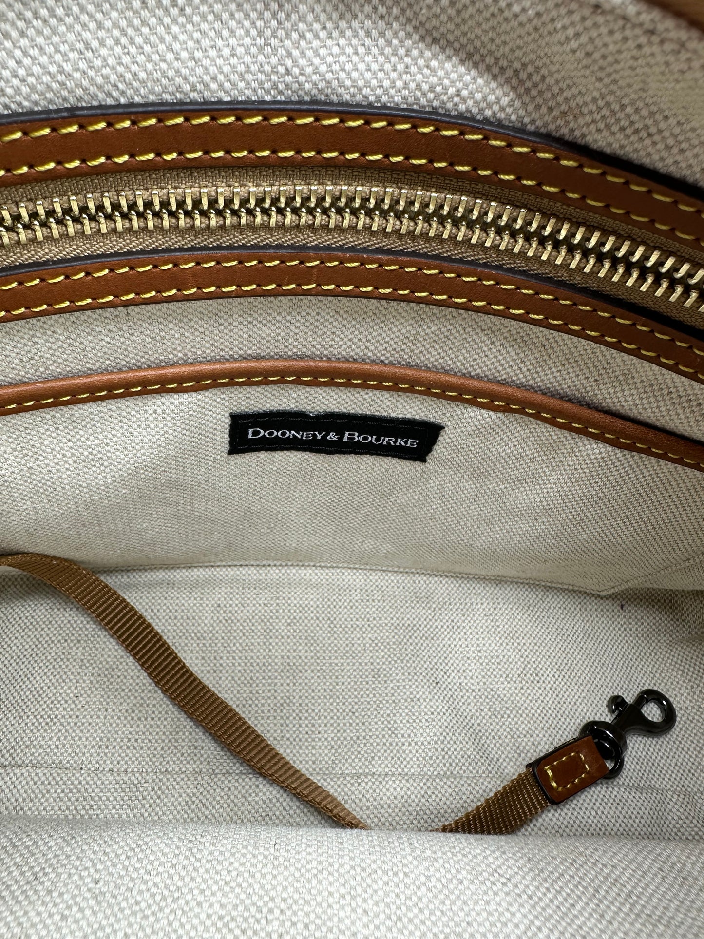 Dooney & Bourke Pebble Grain Hobo – Wine Pebble Grain Leather