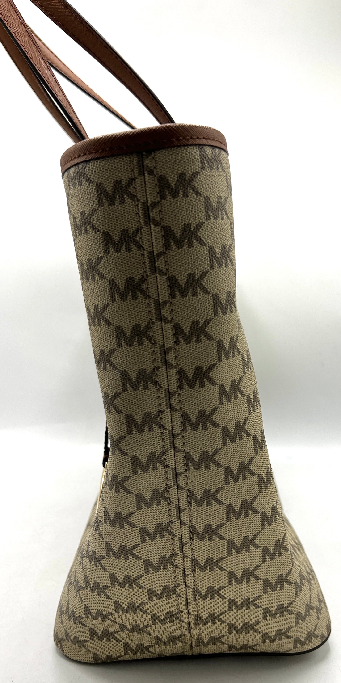 Michael Kors Large Jet Set Carryall Tote