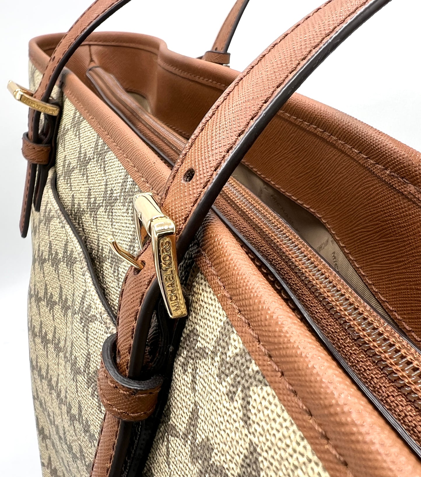 Michael Kors Large Jet Set Carryall Tote