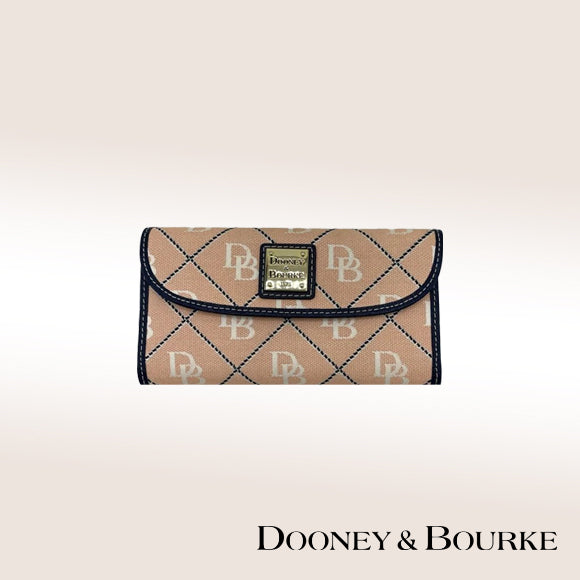 Dooney & Bourke Maxi Quilt Continental Wallet