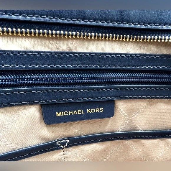 Michael Kors Large Aria Tote