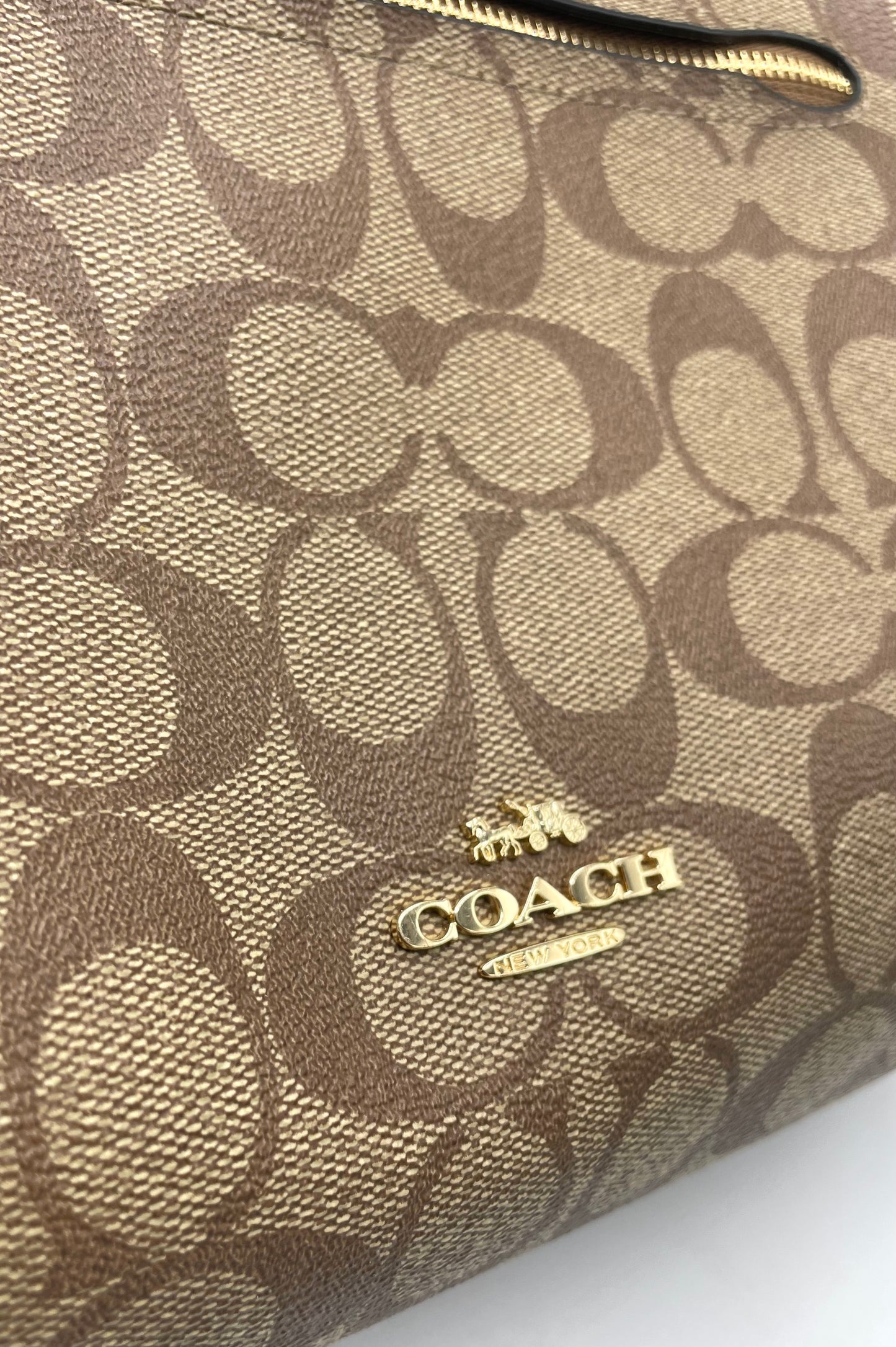 Coach Kristy Shoulder Bag – Signature Block (H2172-C6831)