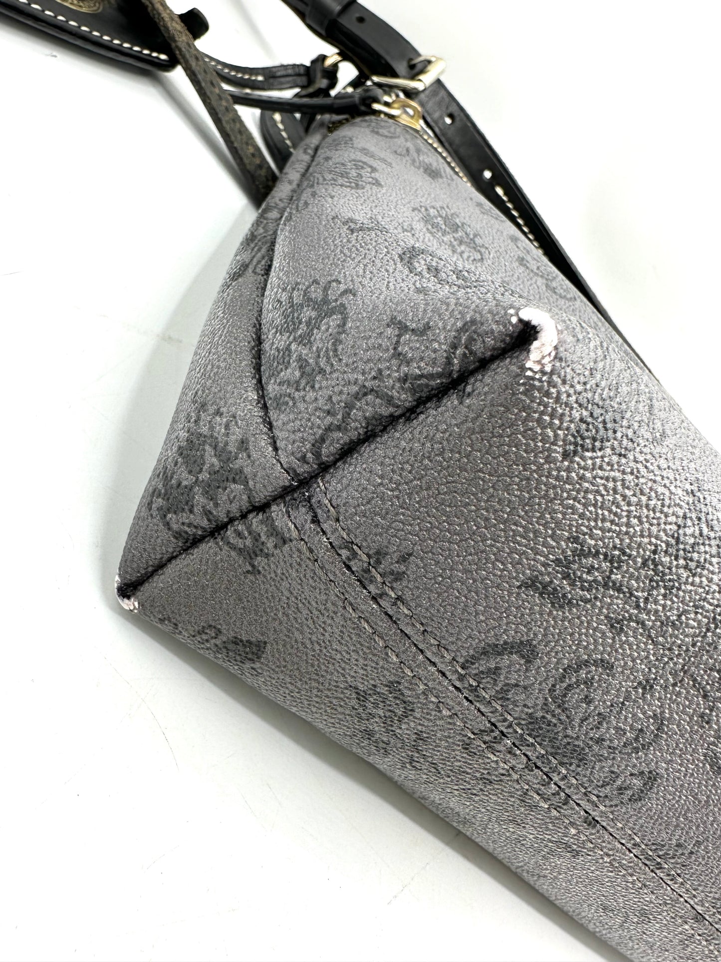 Dooney & Bourke Disney Parks Haunted Mansion Wallpaper Crossbody – 2018 Edition