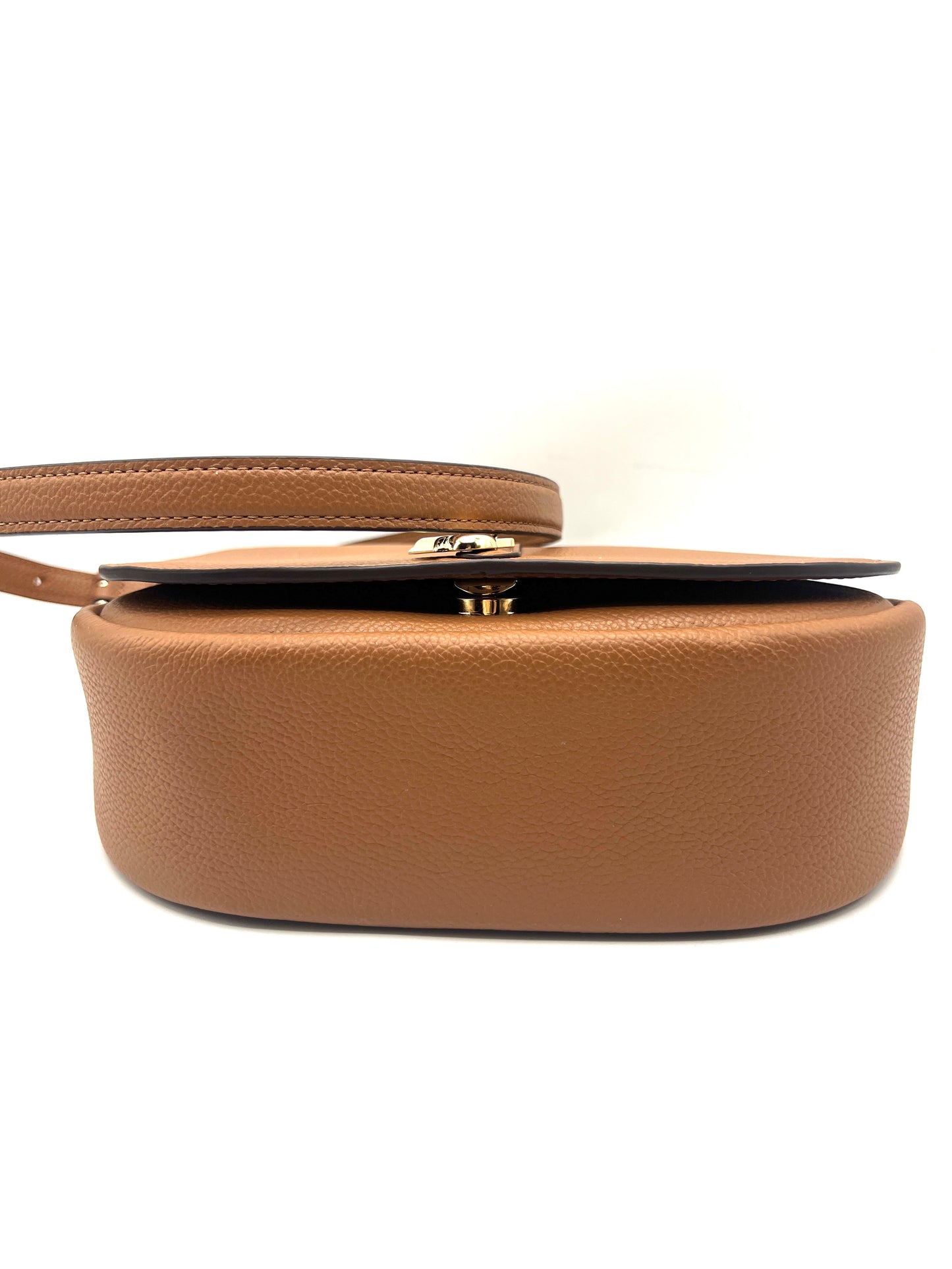 Kate Spade Kayla Pebbled Leather Saddle Bag – Warm Gingerbread