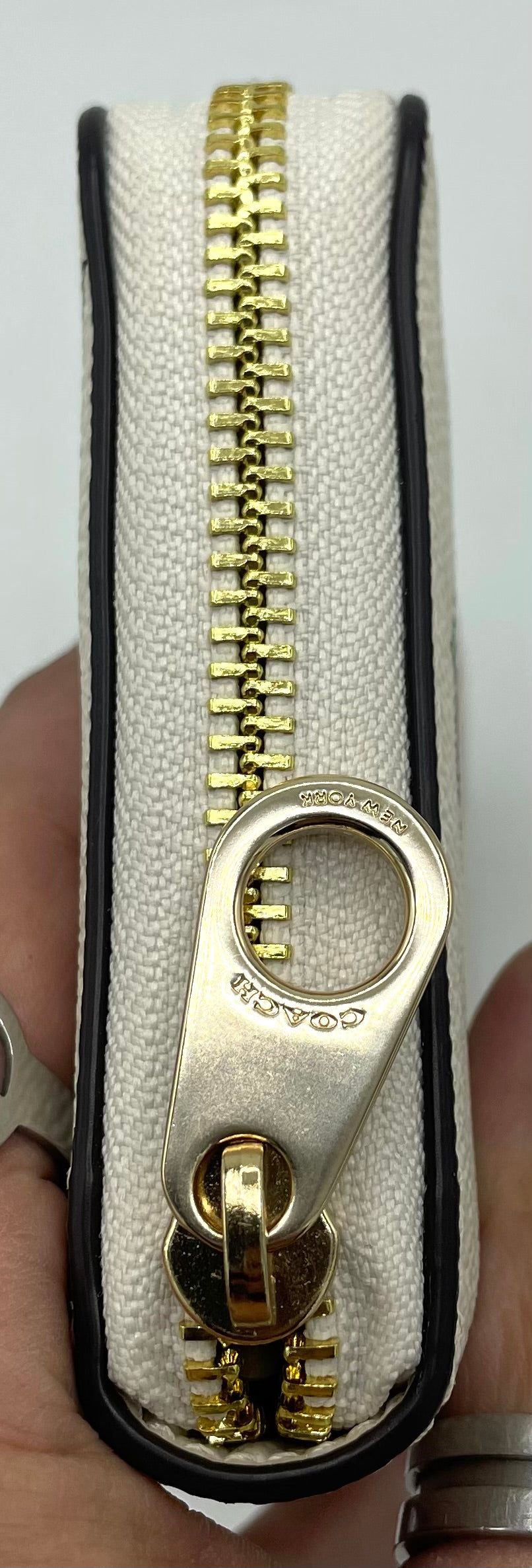 Coach Long Zip Around Wallet - Strawberries