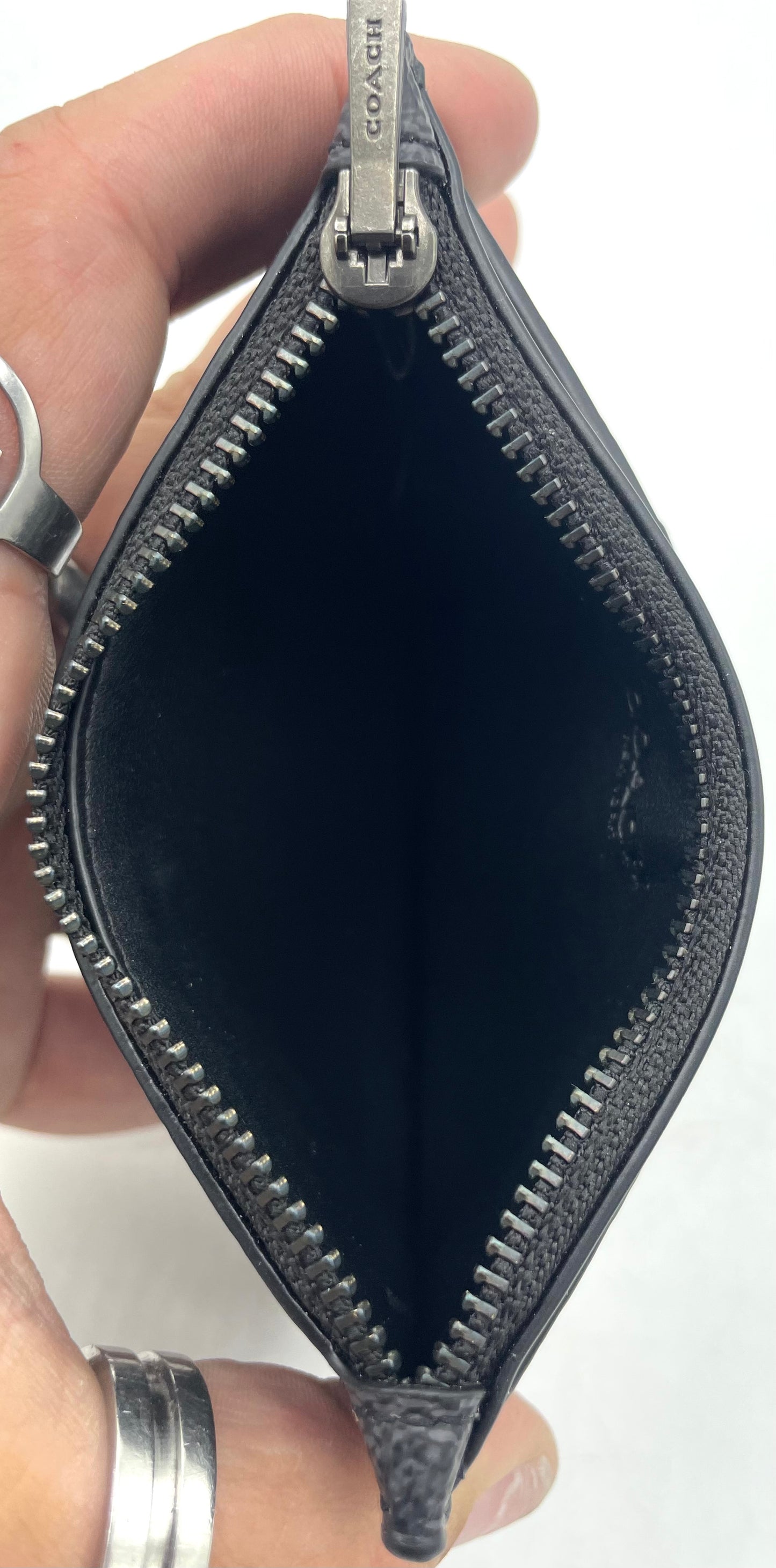 Coach Zip Card Case -Signature Coach