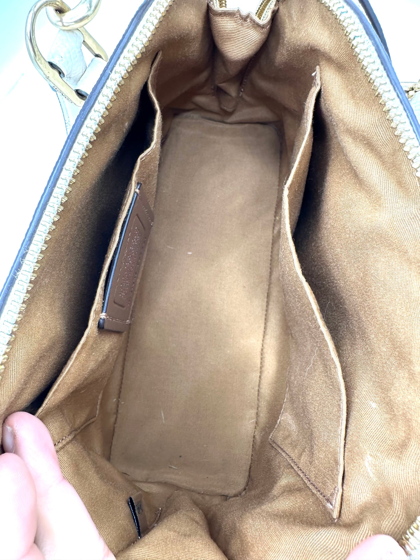 Coach Mini Sierra Satchel – Crossgrain Leather (Blossom / Chalk)