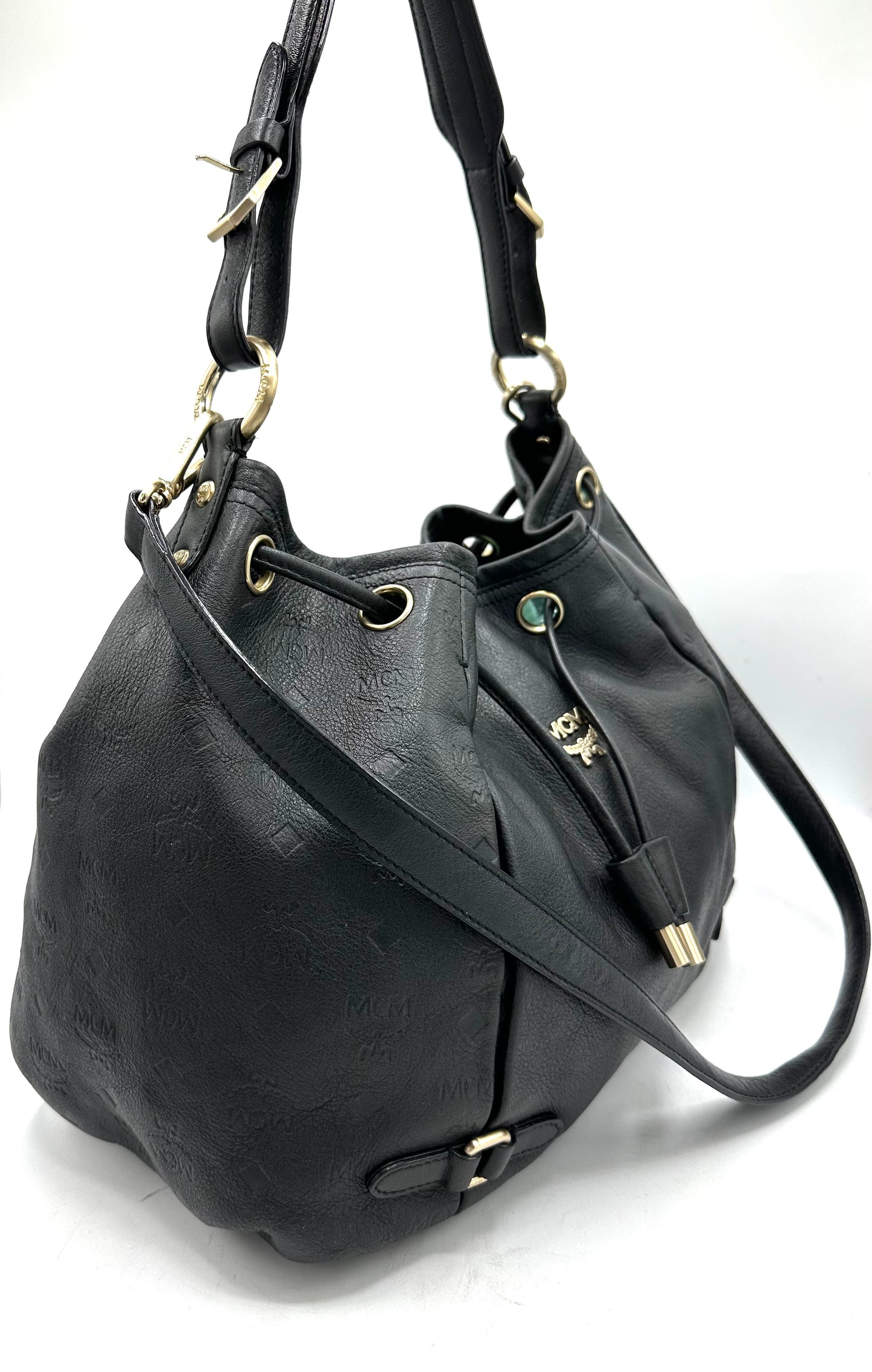MCM Drawstring Bucket Bag in Leather – Dark Gray Leather with Gold Hardware