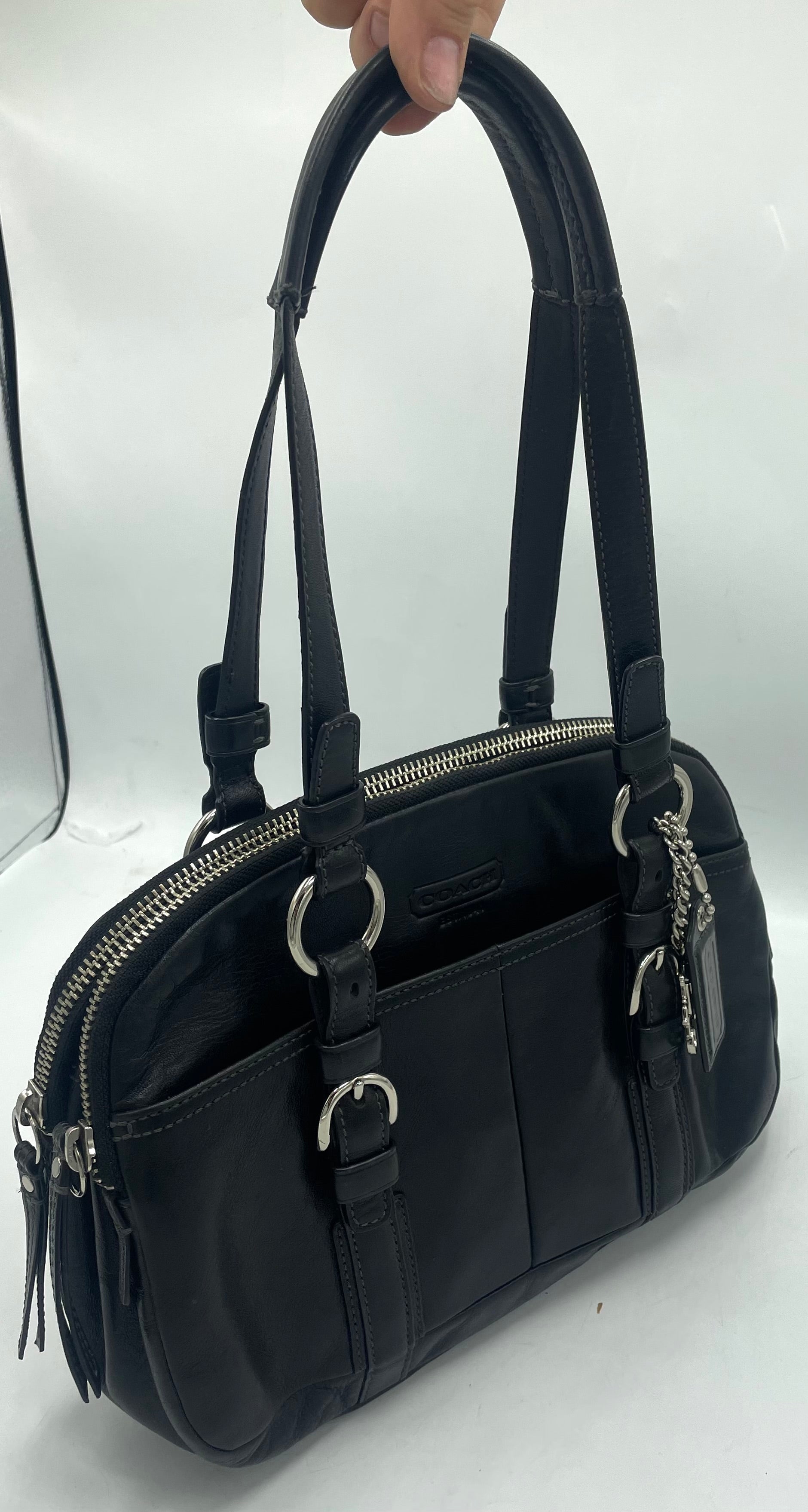 バッグ Coach Soho Black Leather Satchel Bag COACH Vintage SOHO Satchel Buckle Flap Cowhide Leather Bag