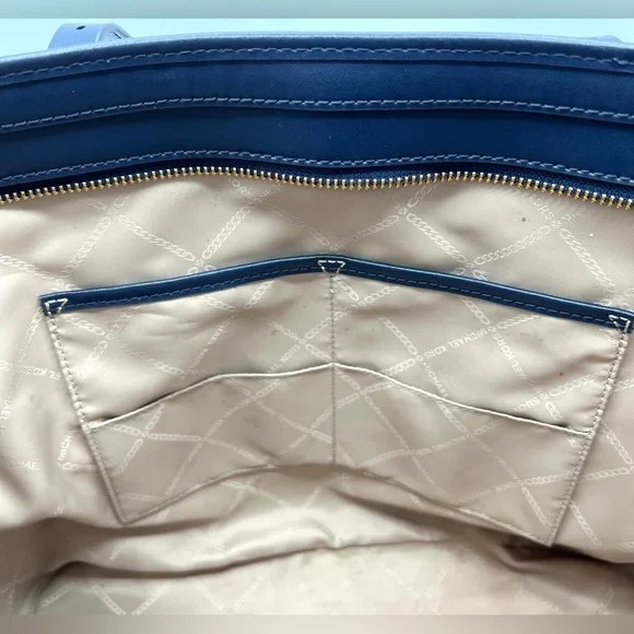 Michael Kors Large Aria Tote