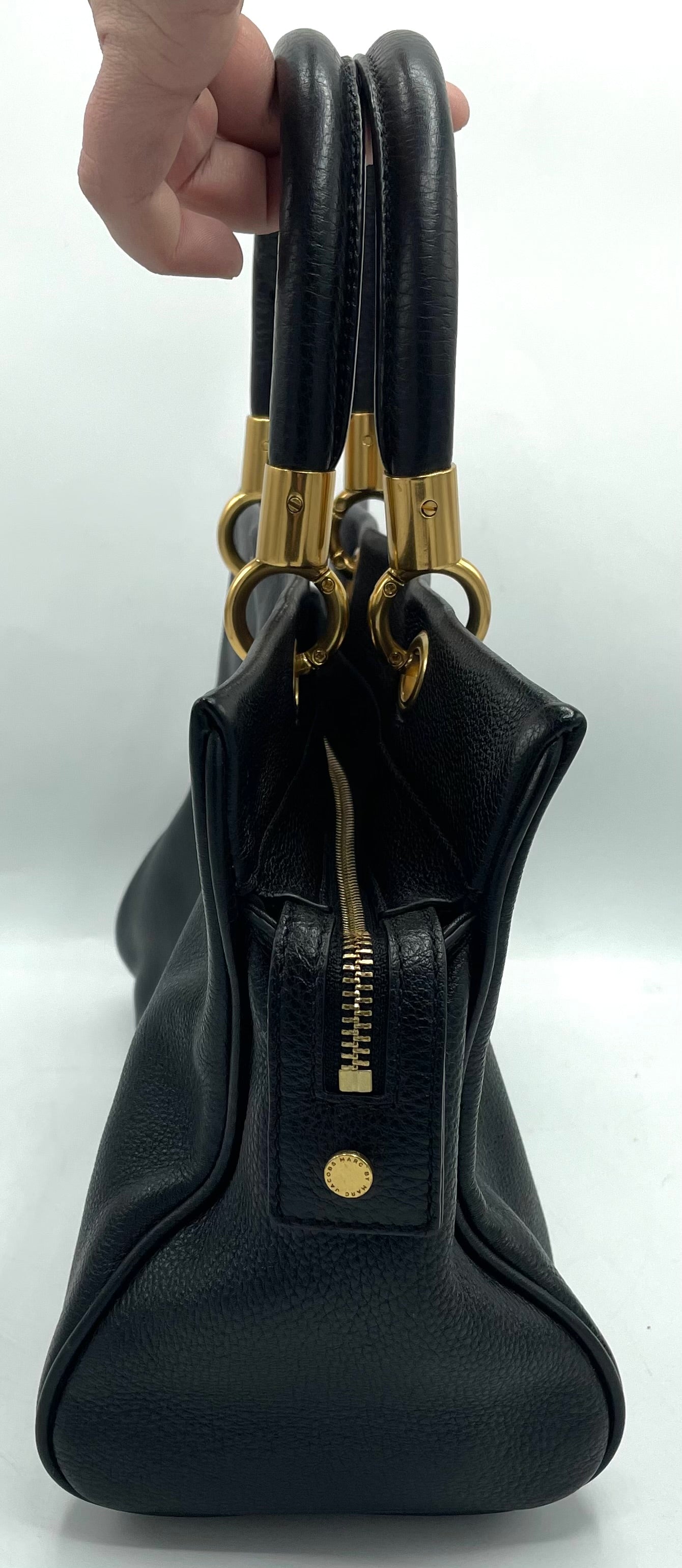 Marc By Marc Jacobs Leather Shoulder Bag