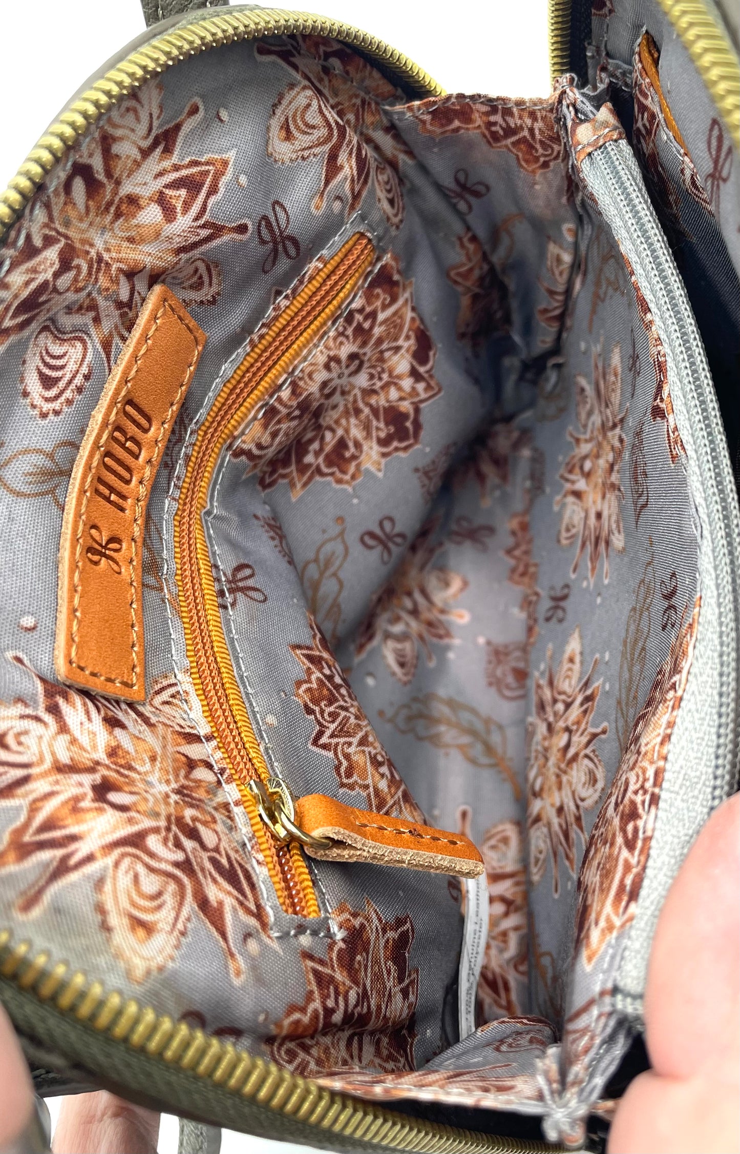 HOBO Nash Crossbody